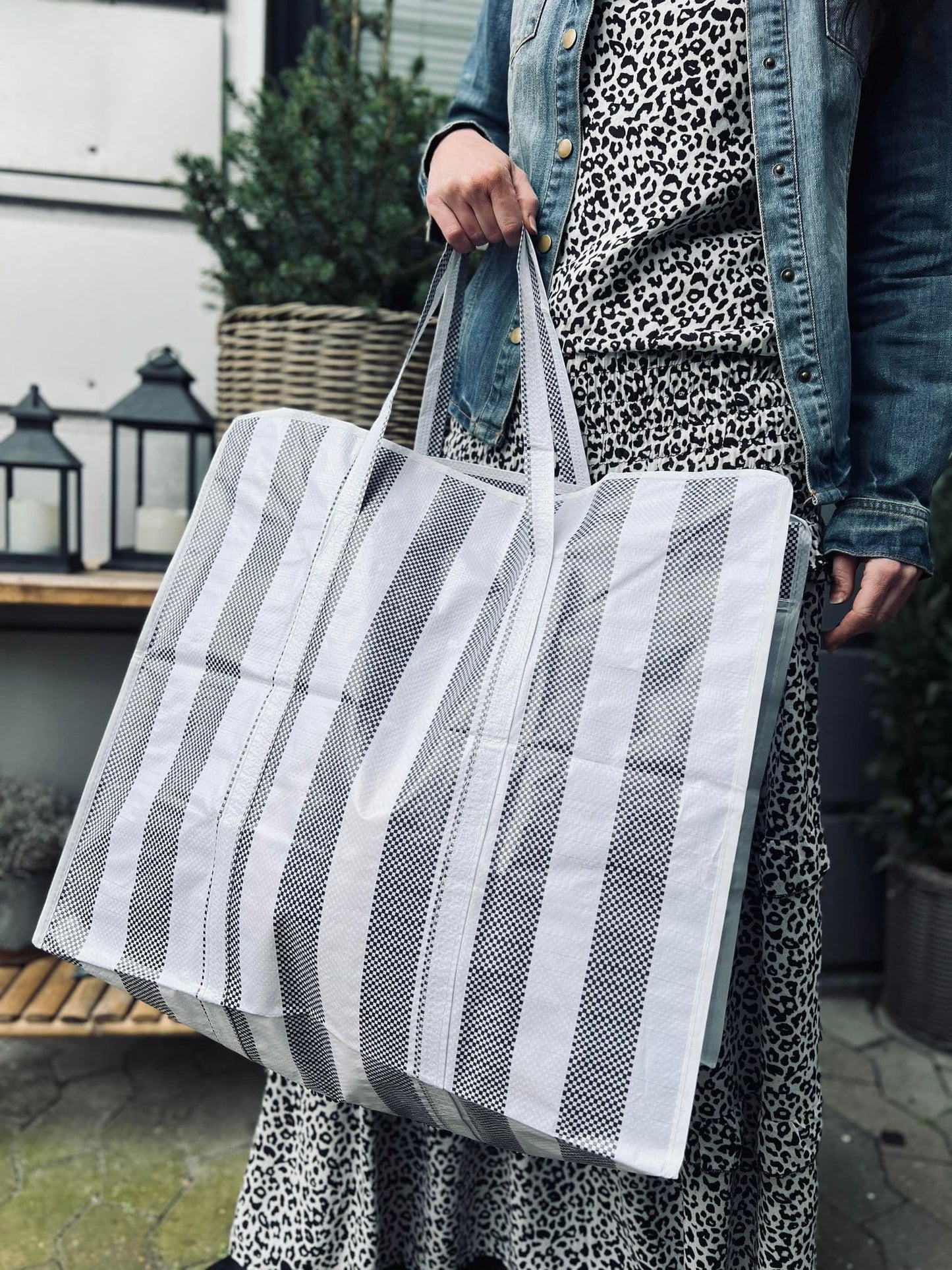 XL strandtaske med Strib - Sort - VIAMAJA.DK