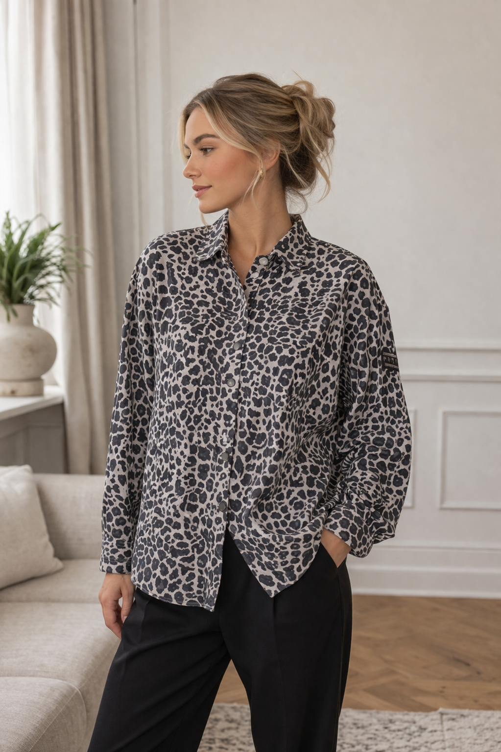 Trendy skjorte - Grey leopard