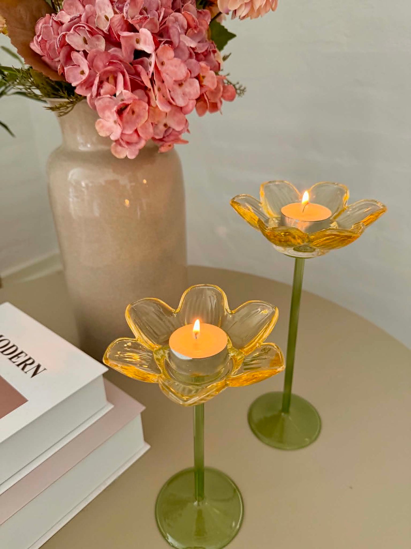 Lysestage blomst - Gul