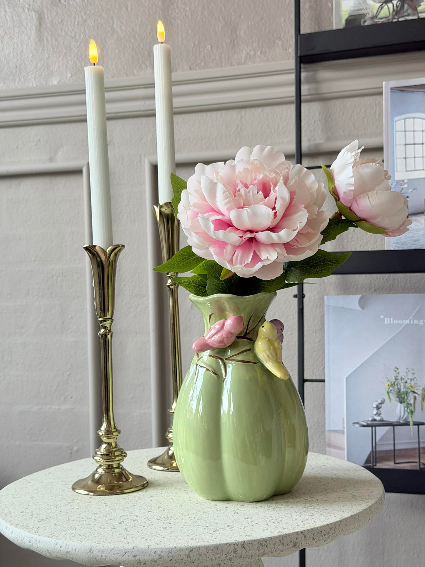 Vase med deko - Hvid eller Grøn