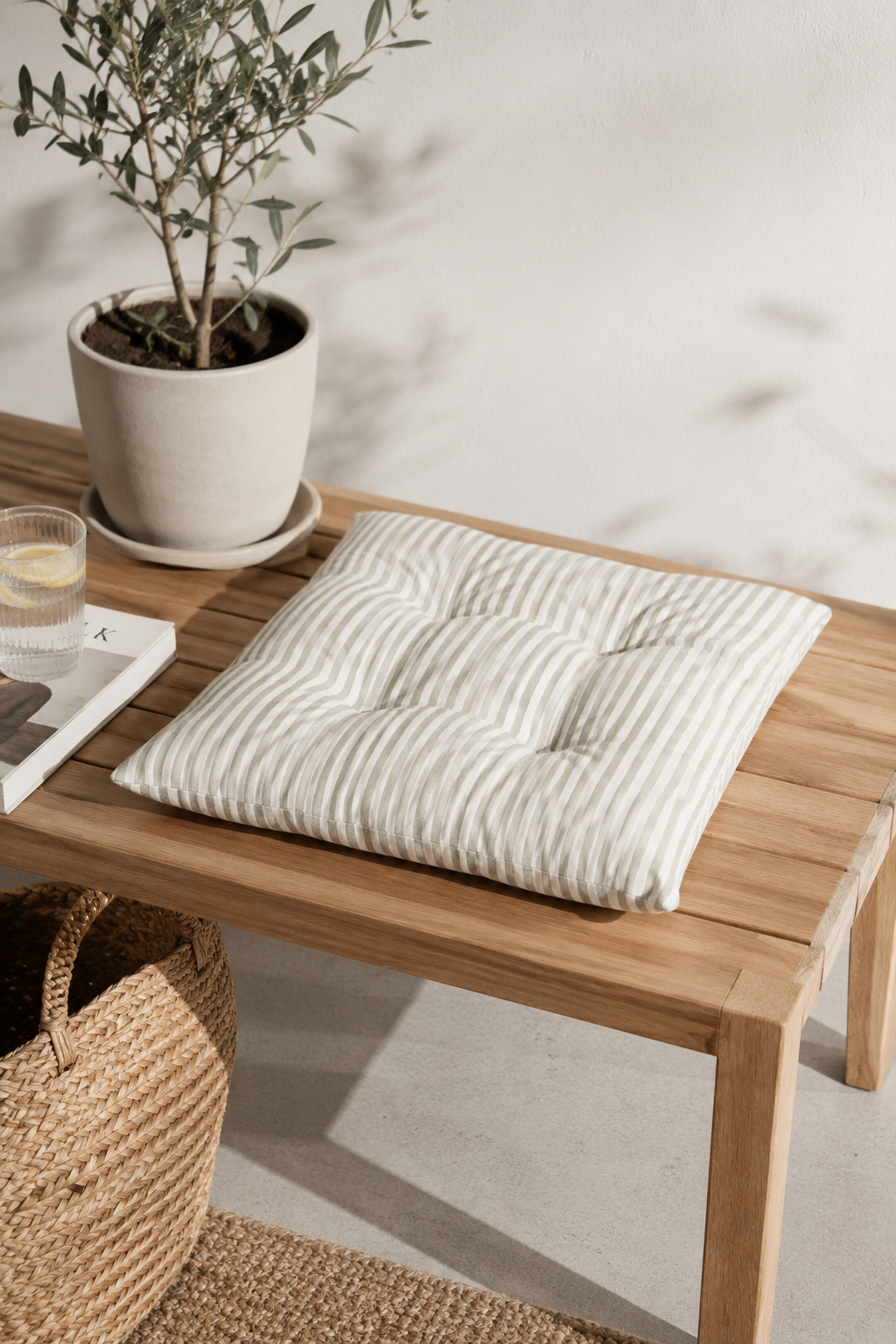 Havehynde futon – Stribet salvie grøn 40×40