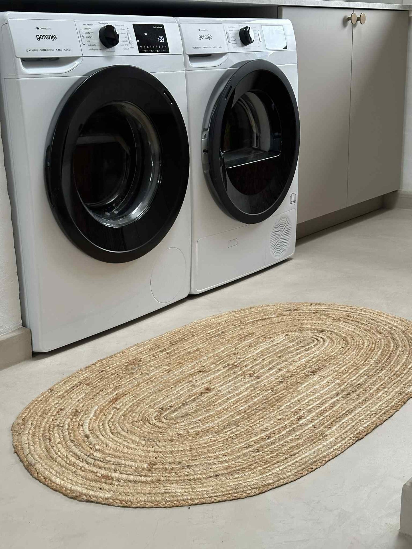 Jutetæppe i flet - Oval