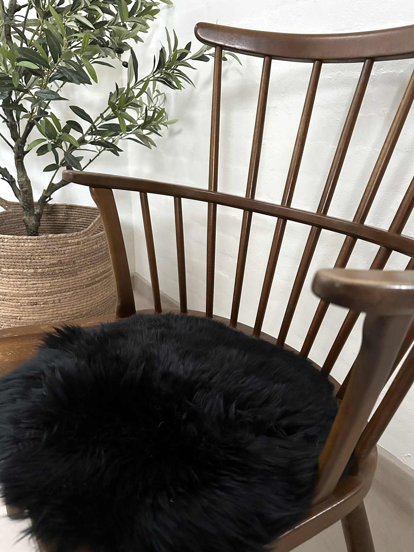 Sædeskind Ø 34cm - Sort lammeskind