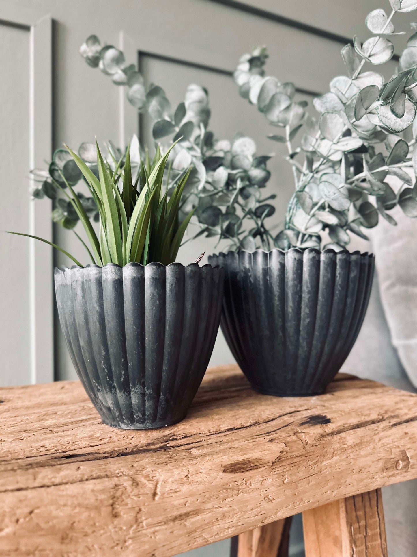 Potte i beton look - Stor Grå