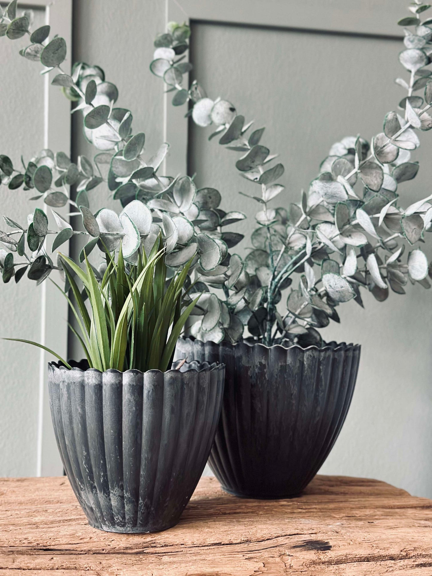 Potte i beton look - Stor Grå