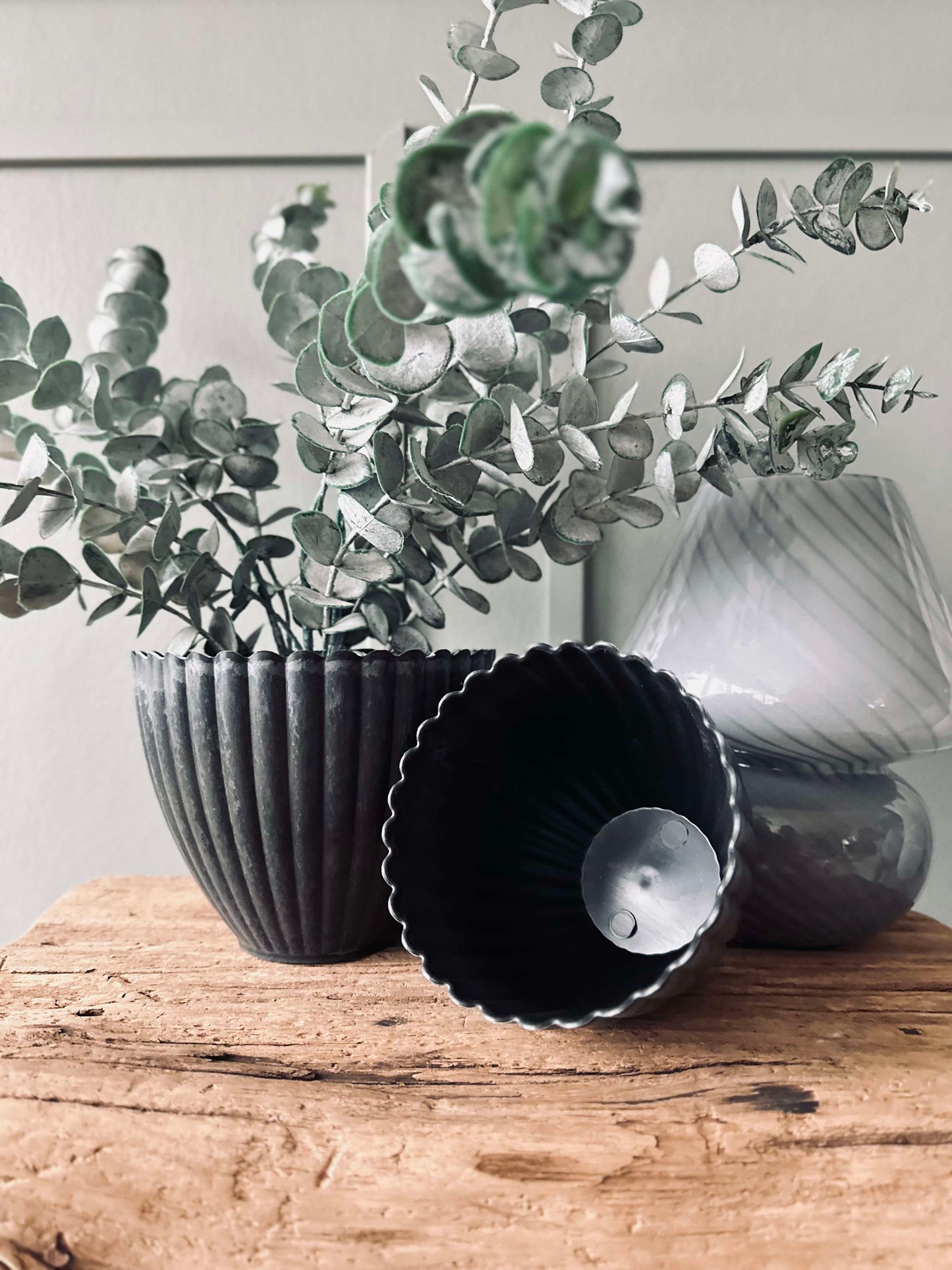 Potte i beton look - Stor Grå