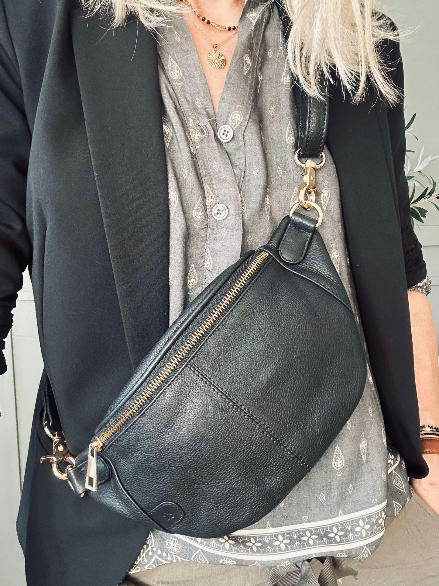 Bumbag Molly - Black / gold