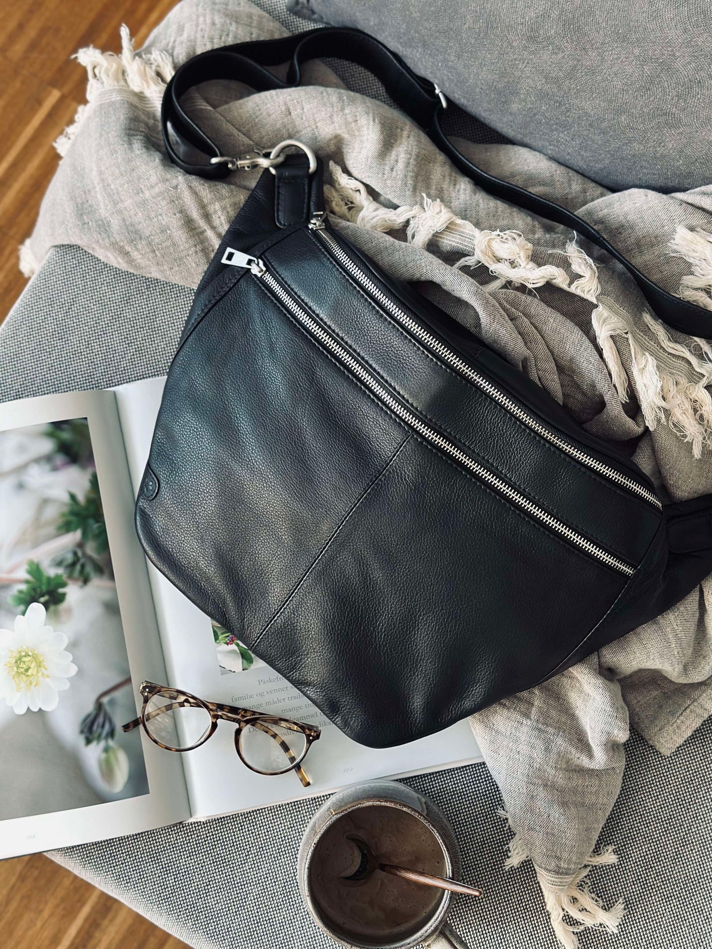 Bumbag BIG Astrid - Black / Silver
