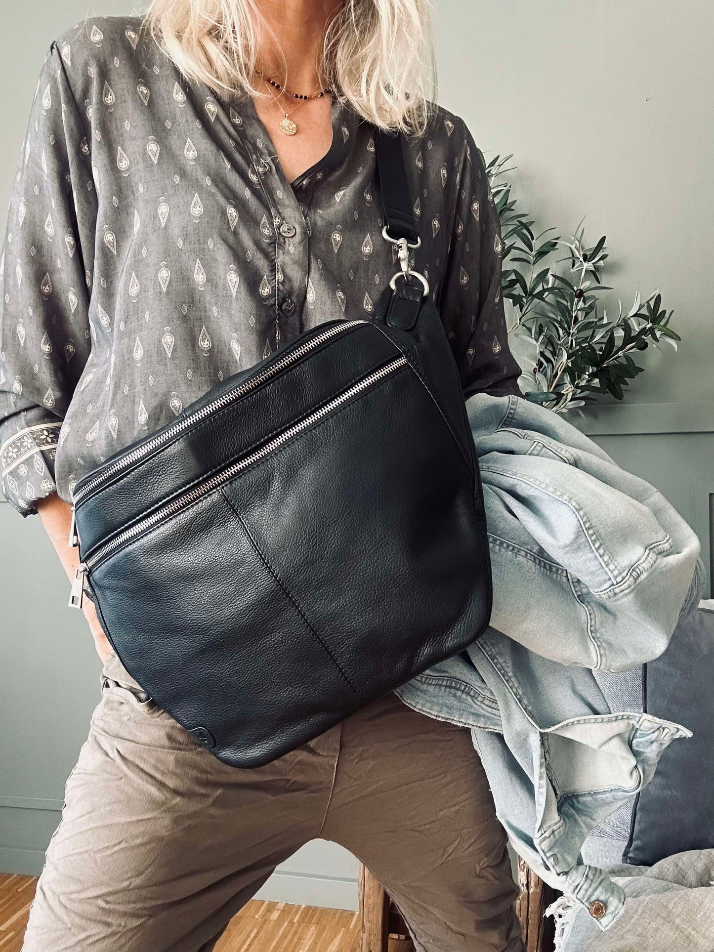 Bumbag BIG Astrid - Black / Silver