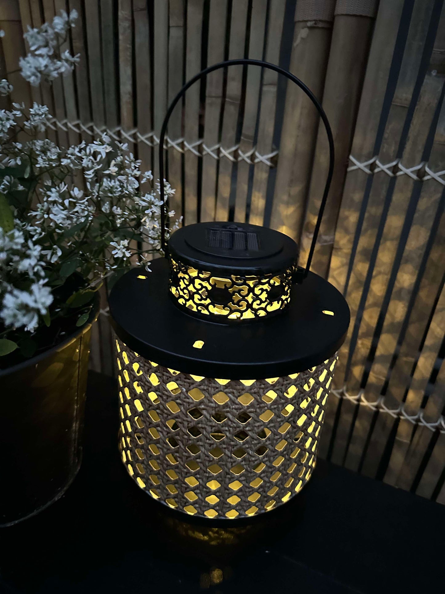 Solar lanterne -  French