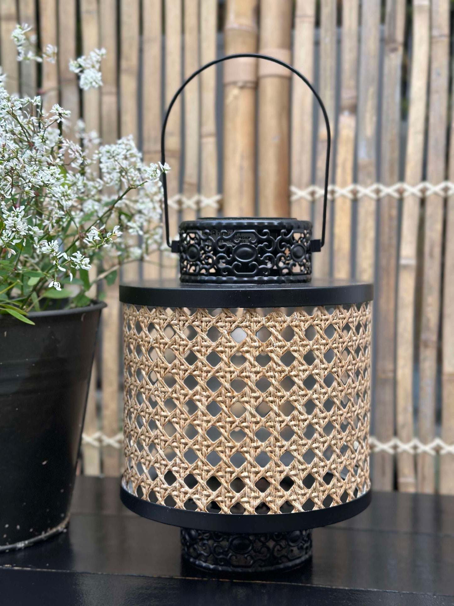 Solar lanterne -  French