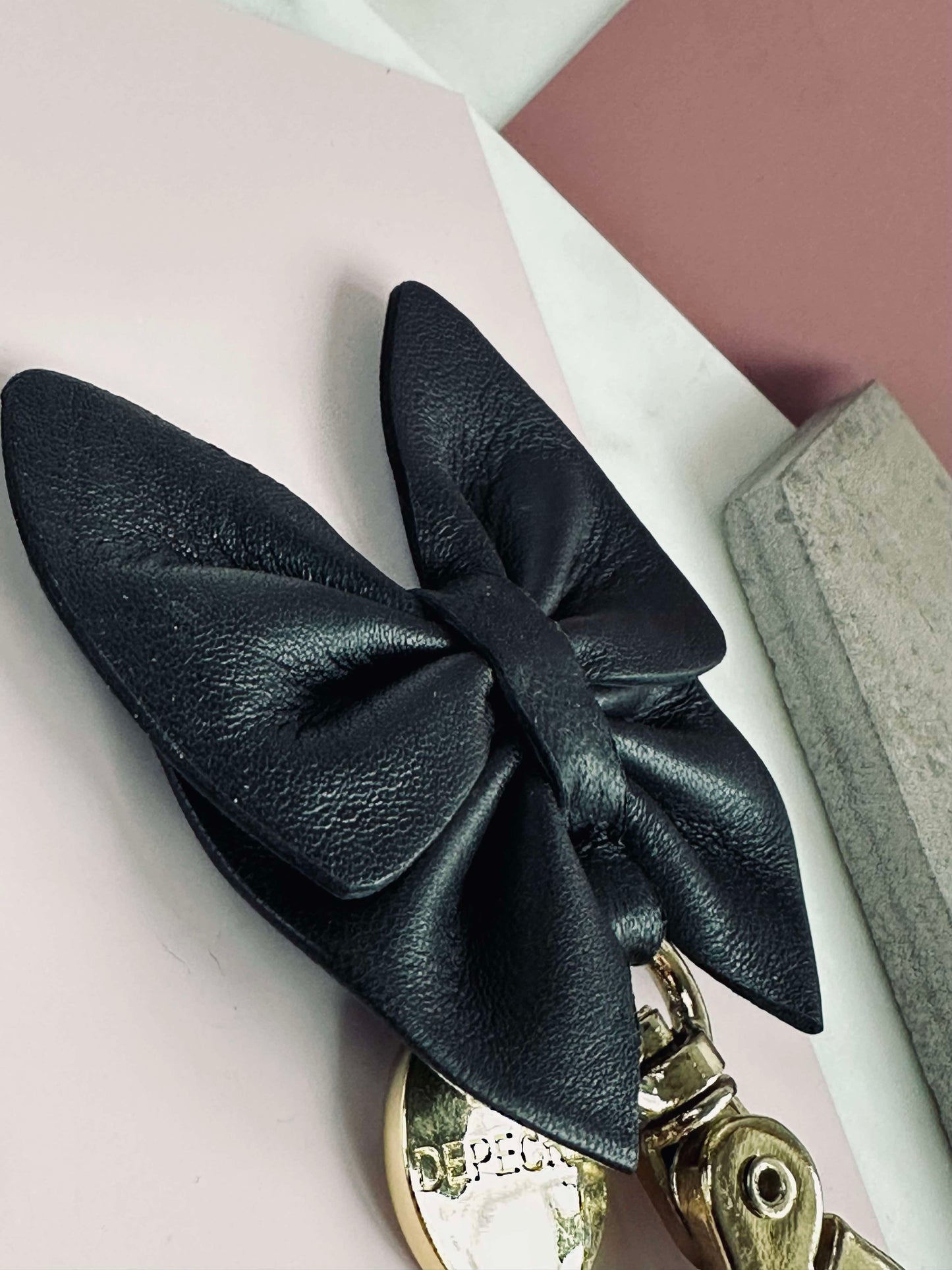 Nøglering Sløjfe - Black leather