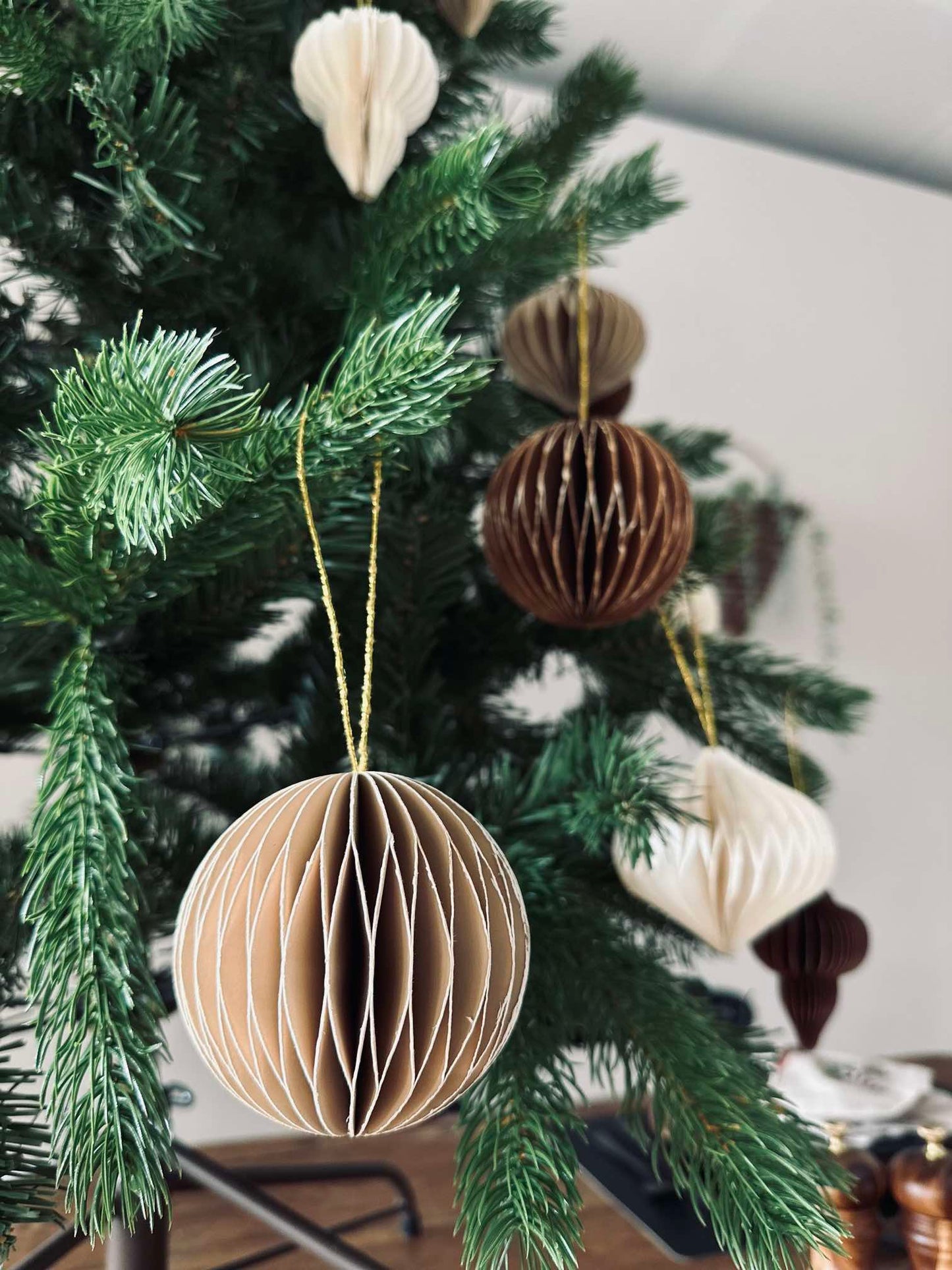 Juleophæng i Papir Large - 9. stk.