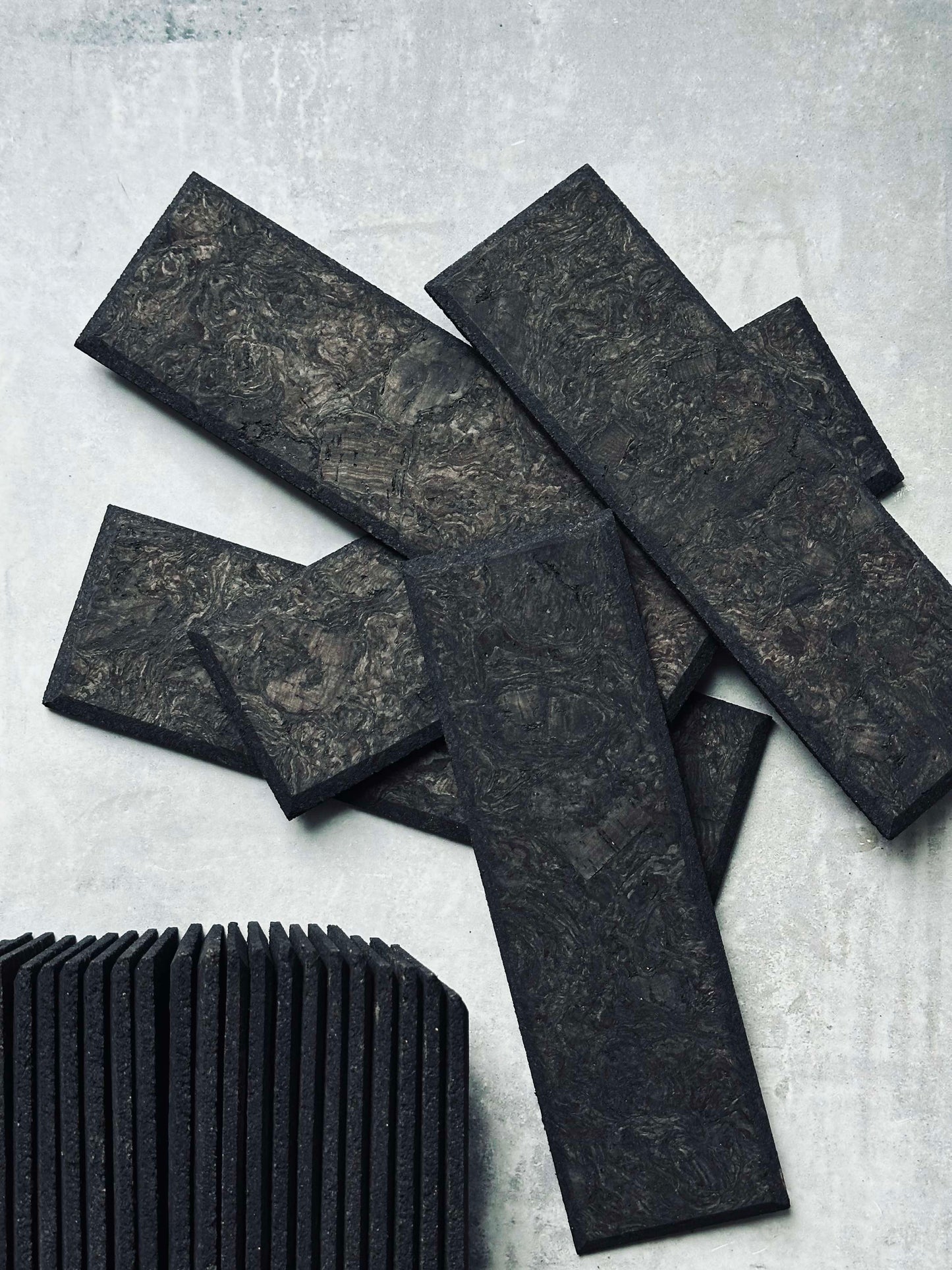 Mursten i kork - Dark pakke med 62 stk