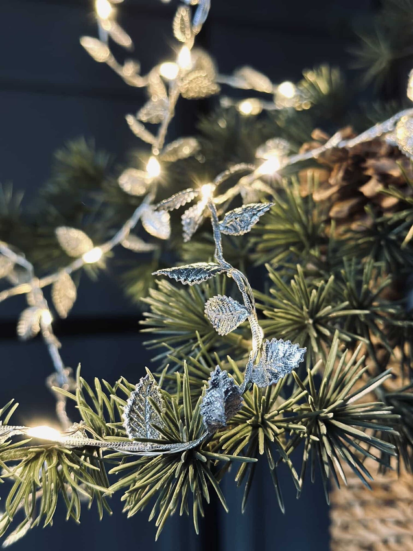 Lyskæde med blade - Silver