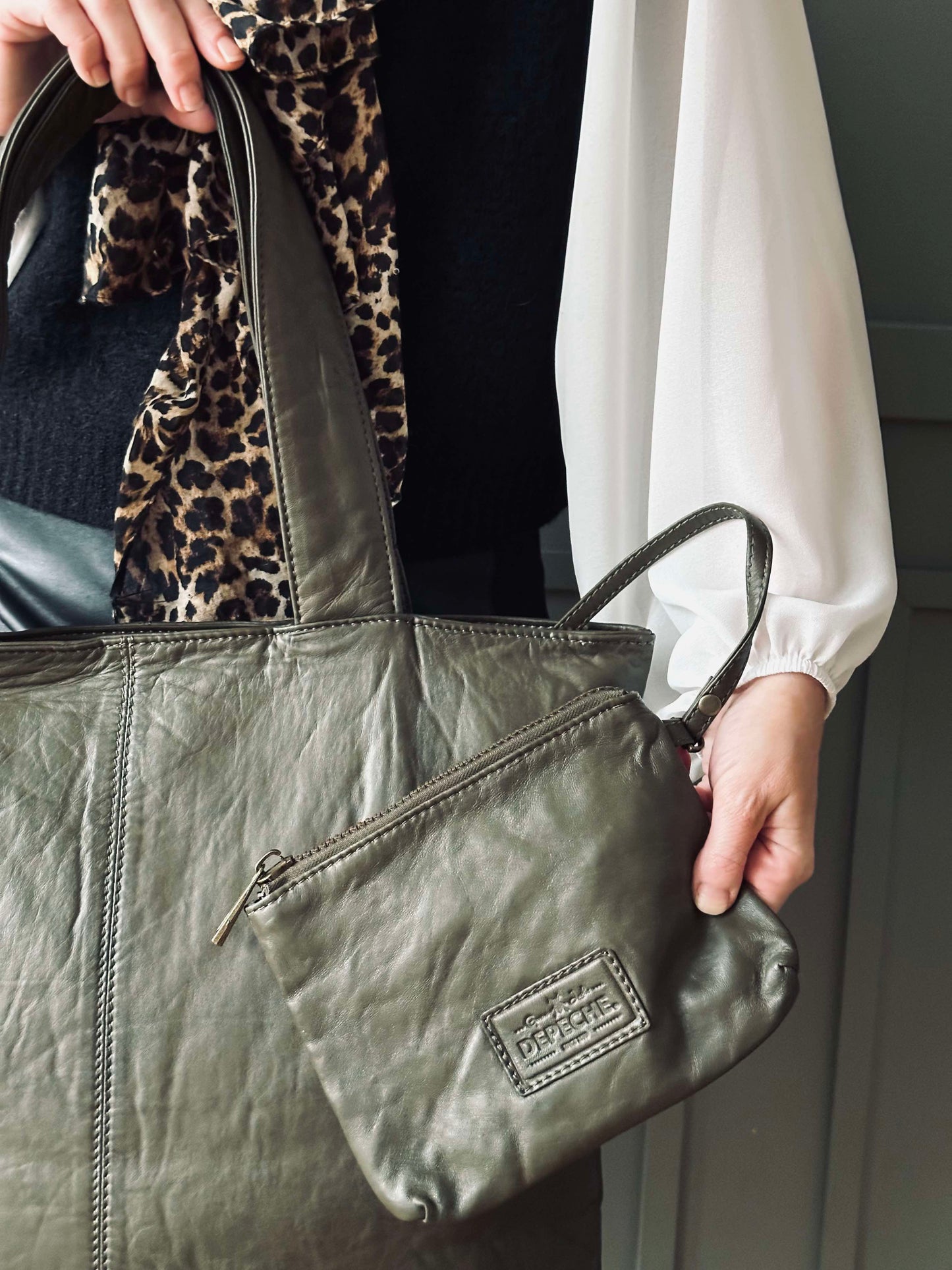 Shopper ink clutch MILLE – Army