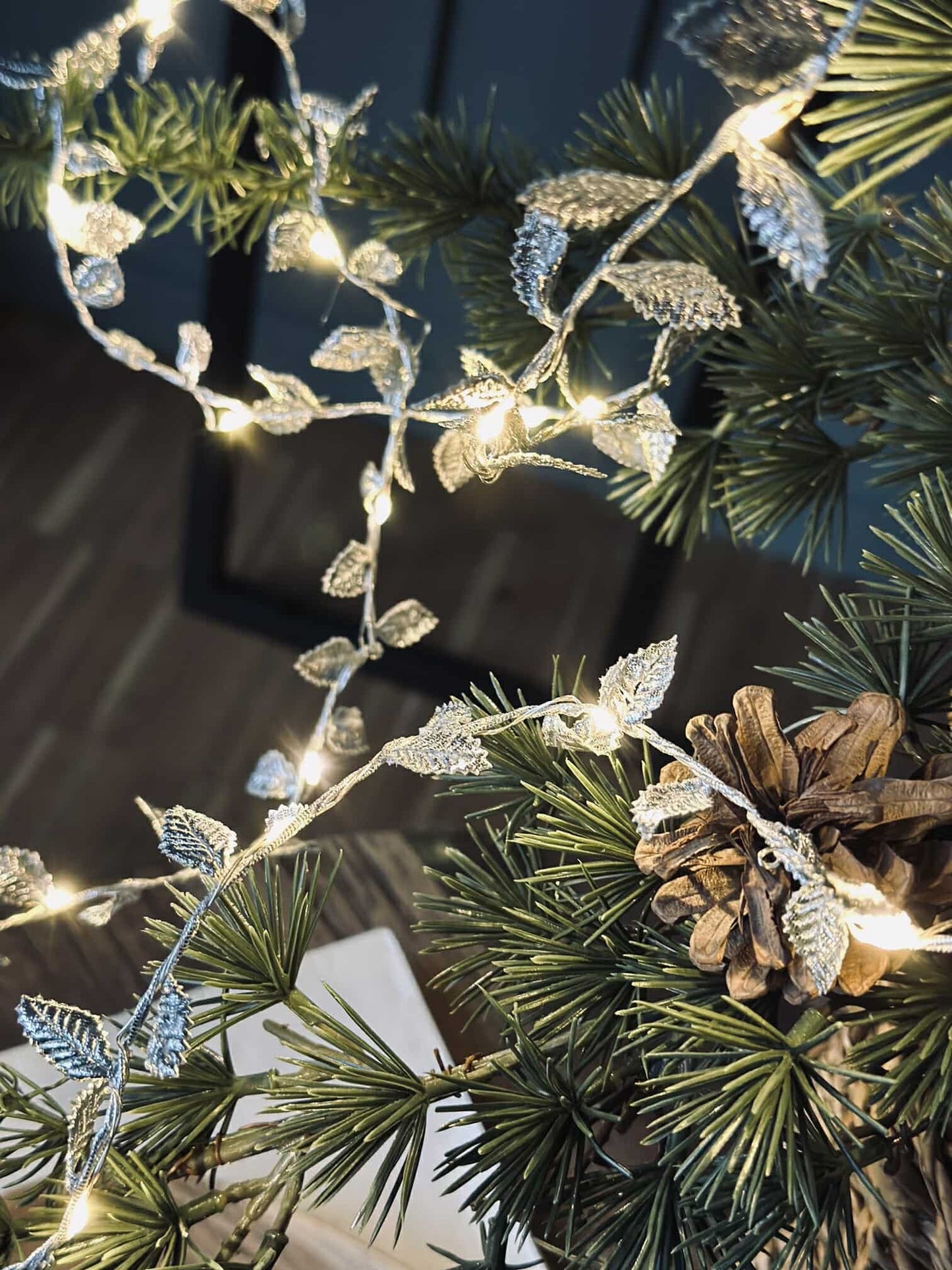 Lyskæde med blade - Silver