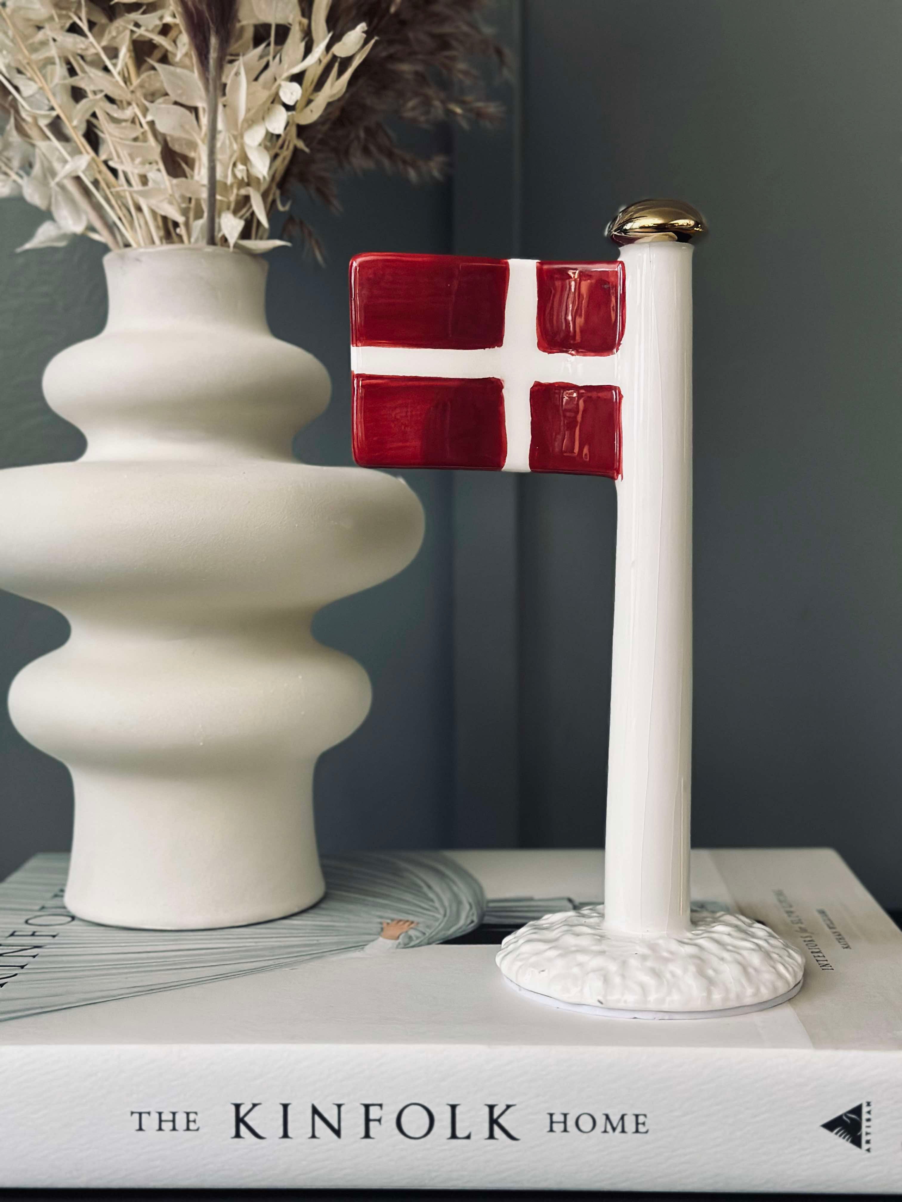 Flag Keramik Dannebrog H ndmalet VIAMAJA Flag Keramik Dannebrog H ndmalet VIAMAJA