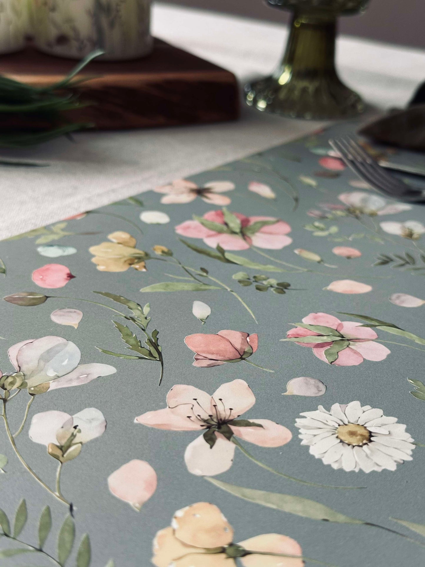 Dækkeserviet Flora - Grå