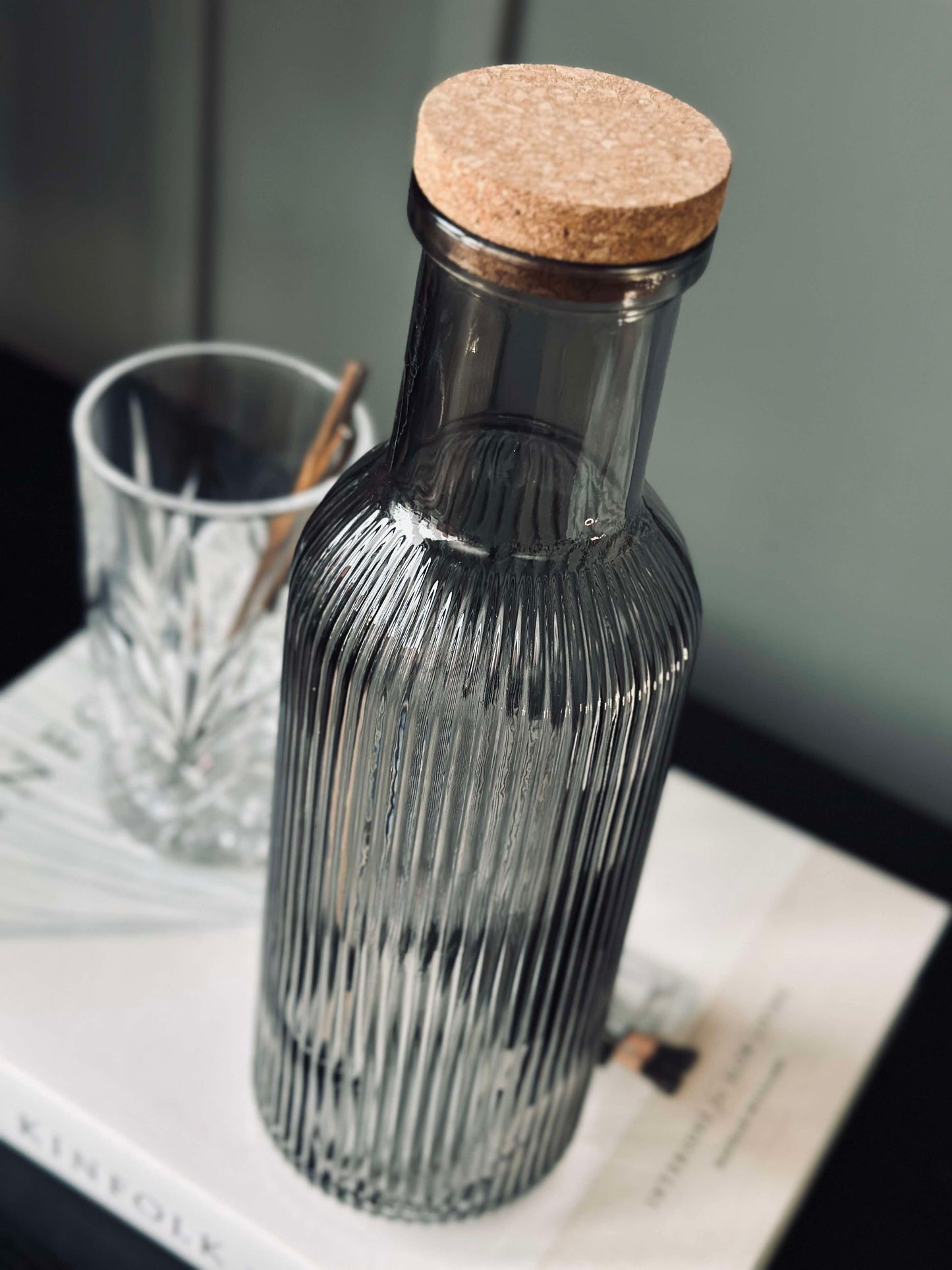Vandflaske med korkprop – Stone 1 ltr.