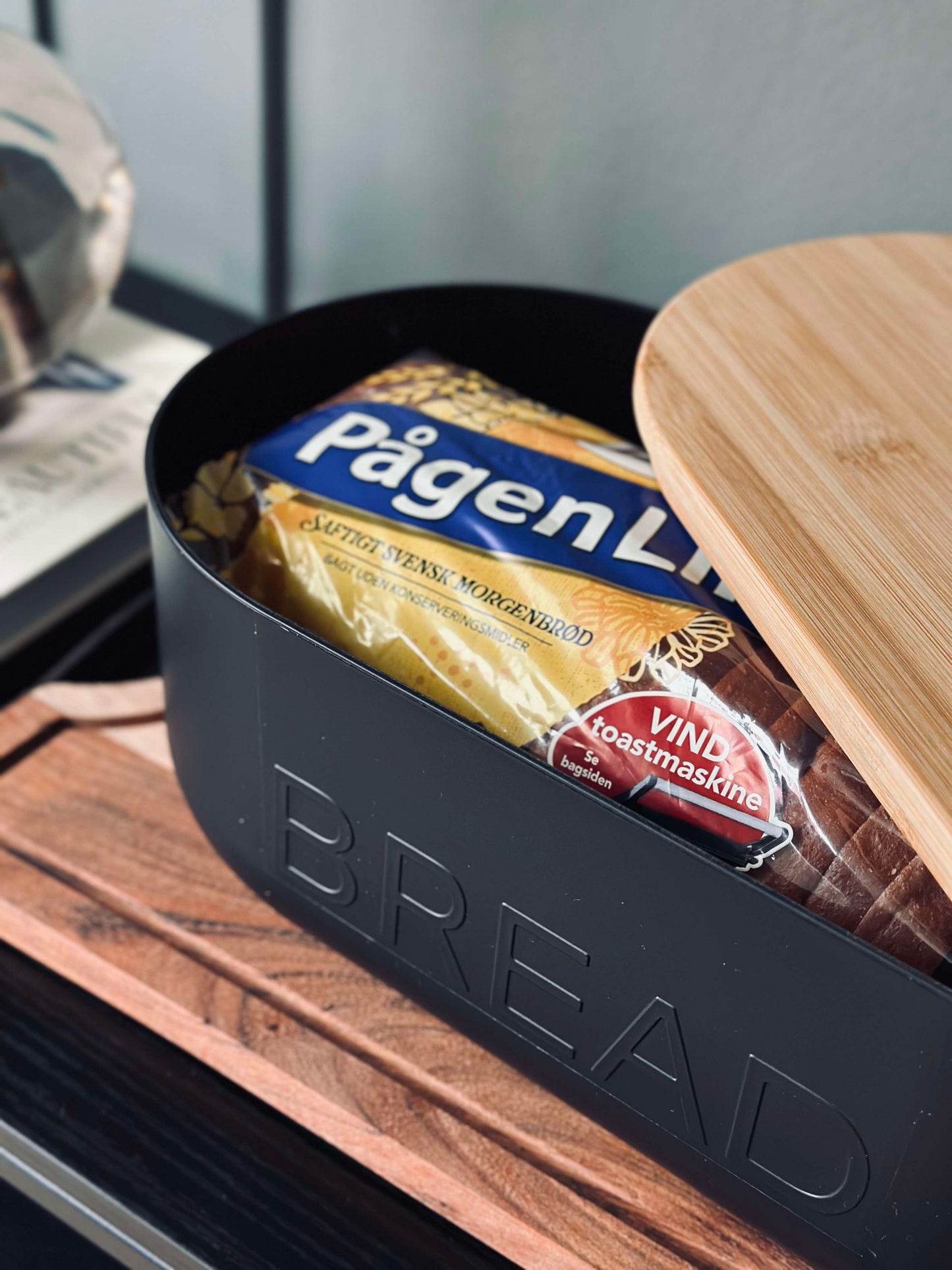 Brødkasse m. bambus låg