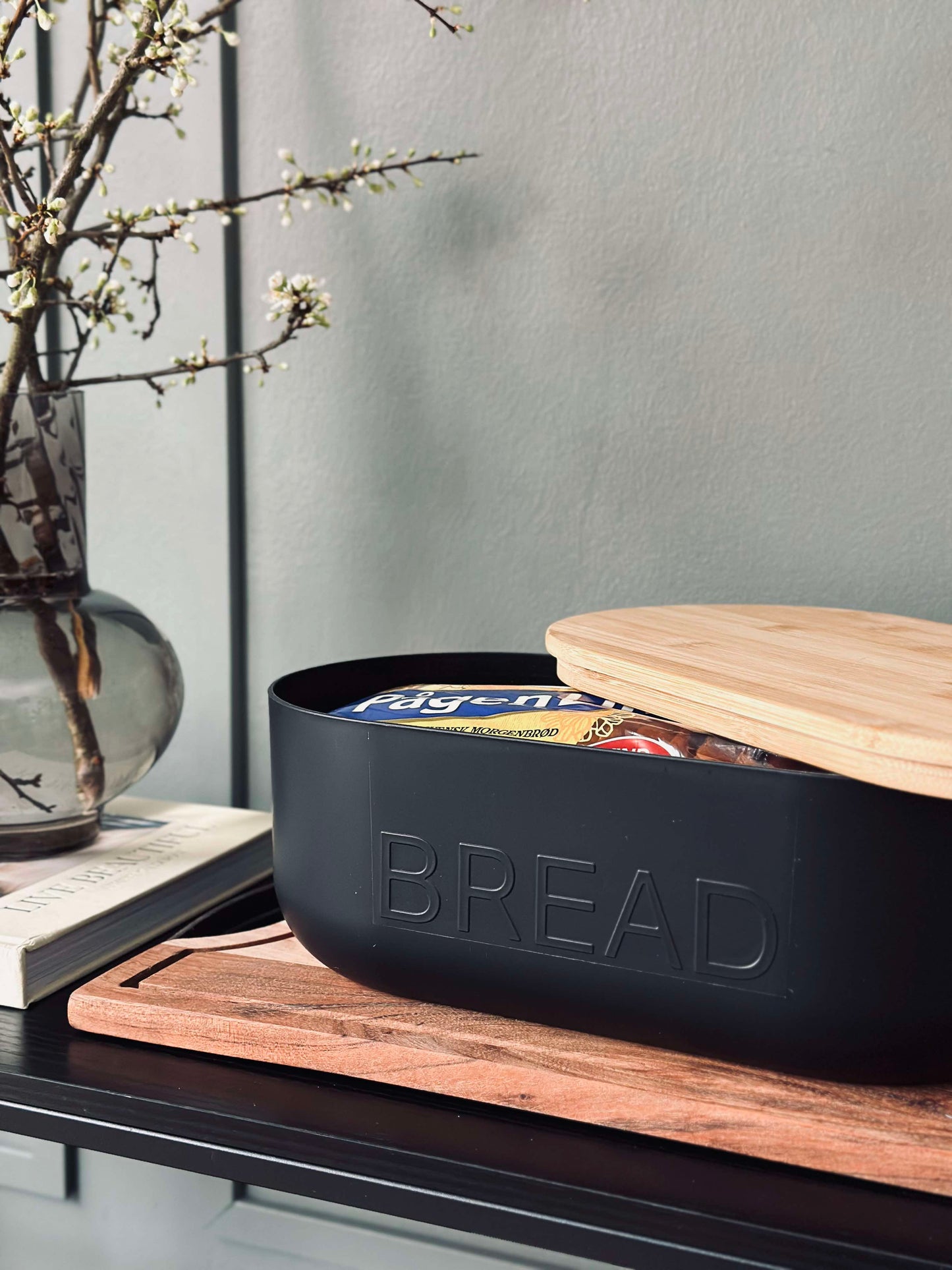 Brødkasse m. bambus låg