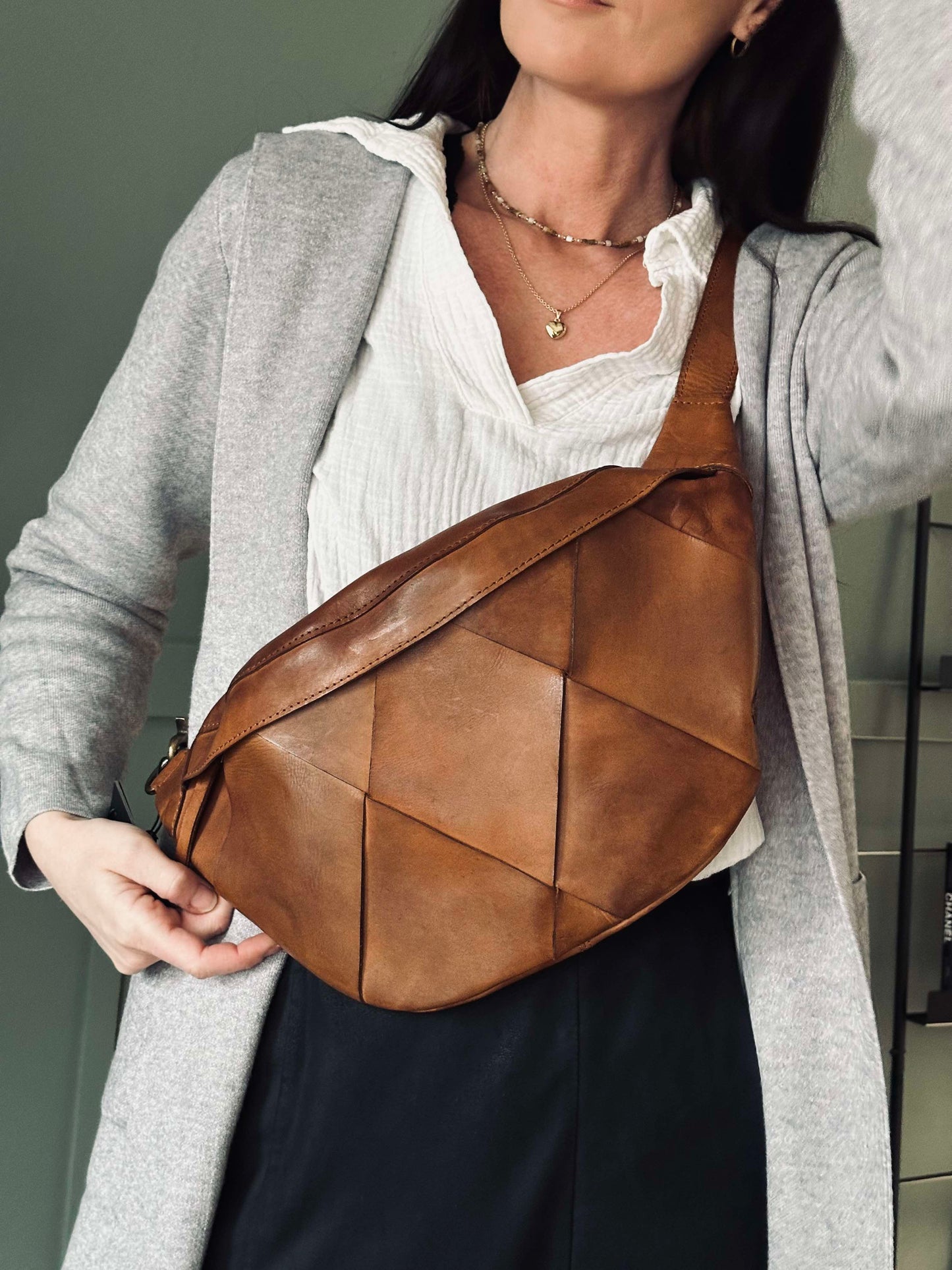 Eksklusiv håndflettet bumbag - Cognac