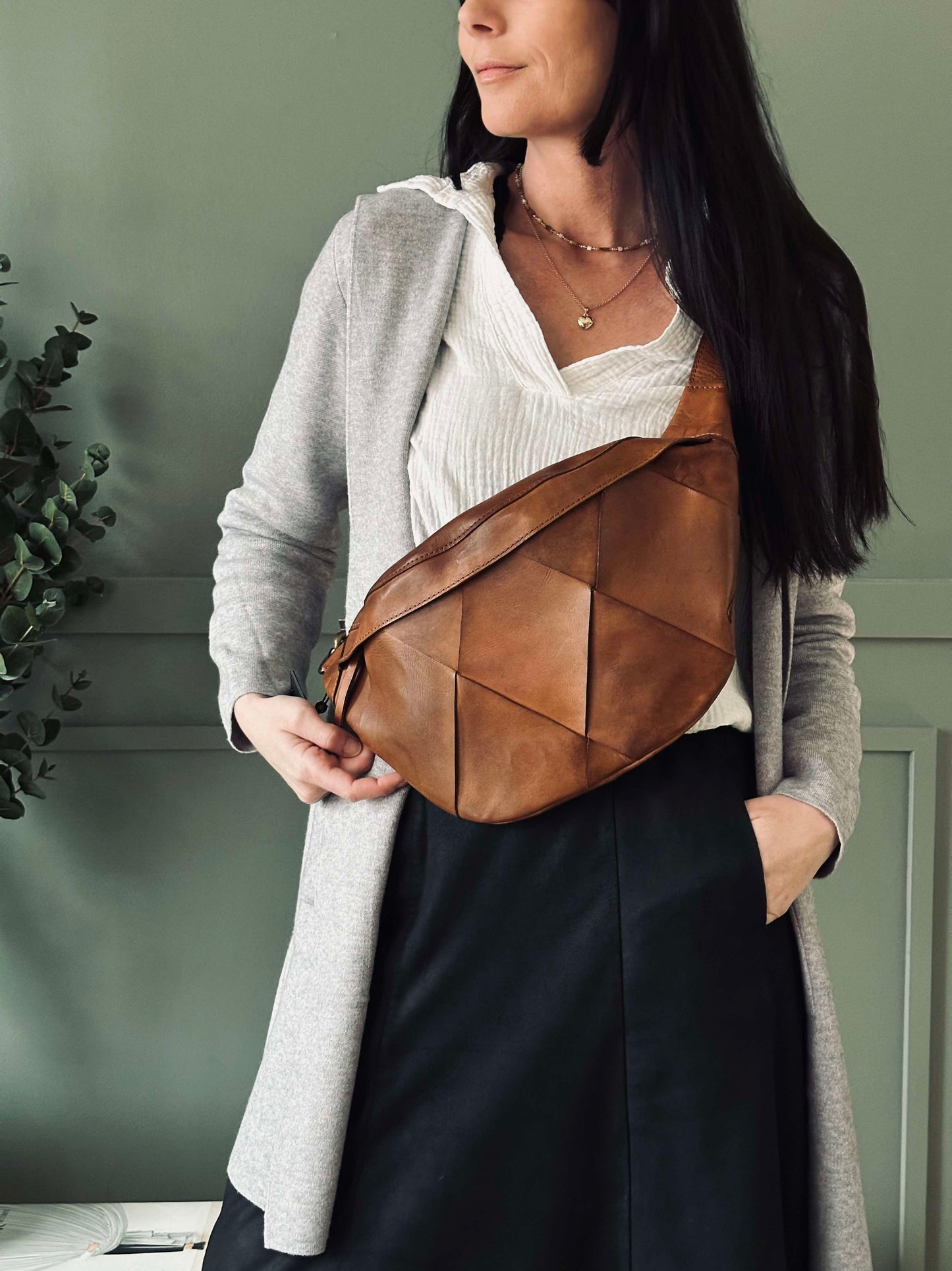 Eksklusiv håndflettet bumbag - Cognac