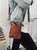 Crossover mobiltaske - Nava Walnut