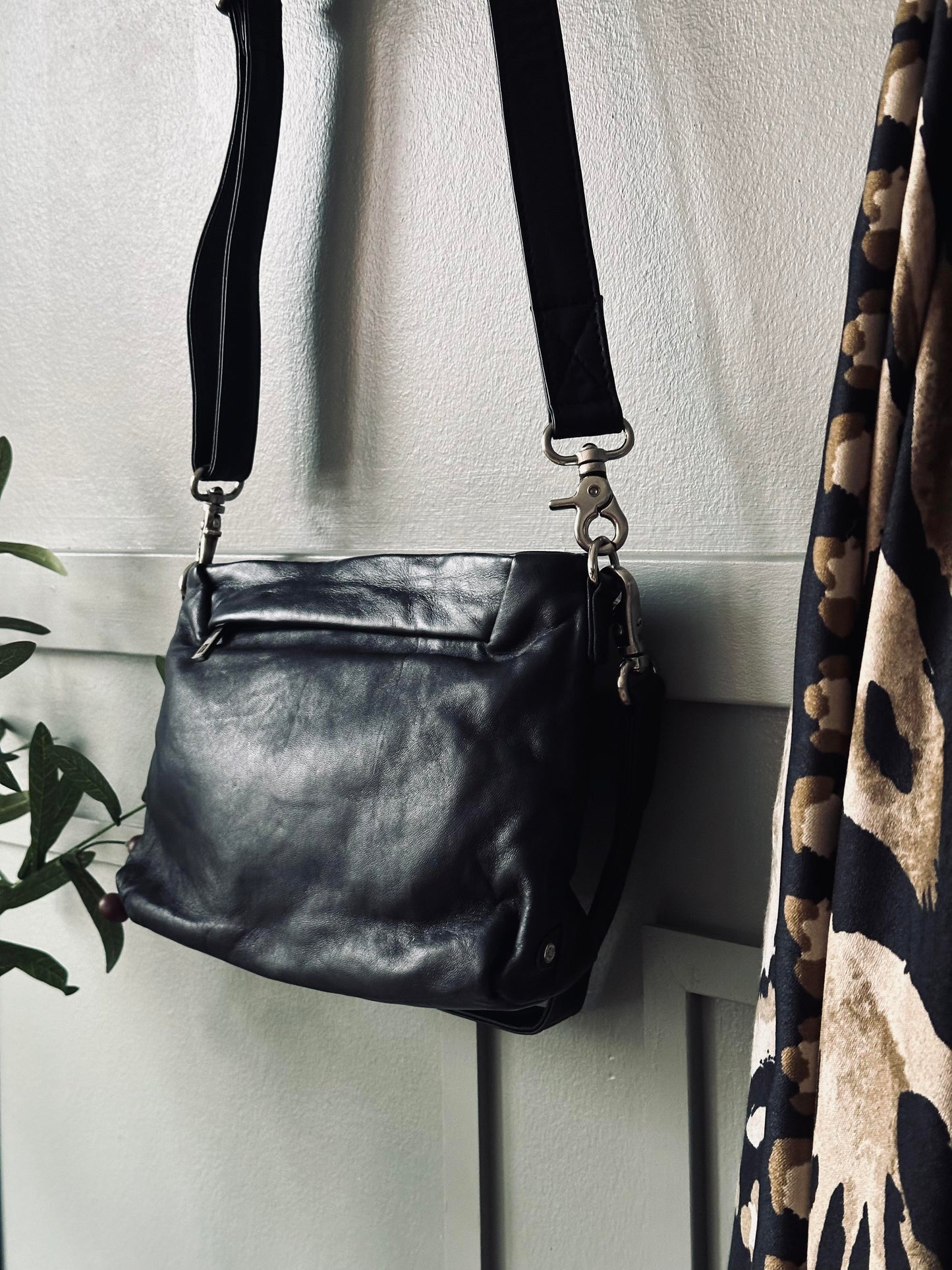 Crossover Emmy Black / Silver