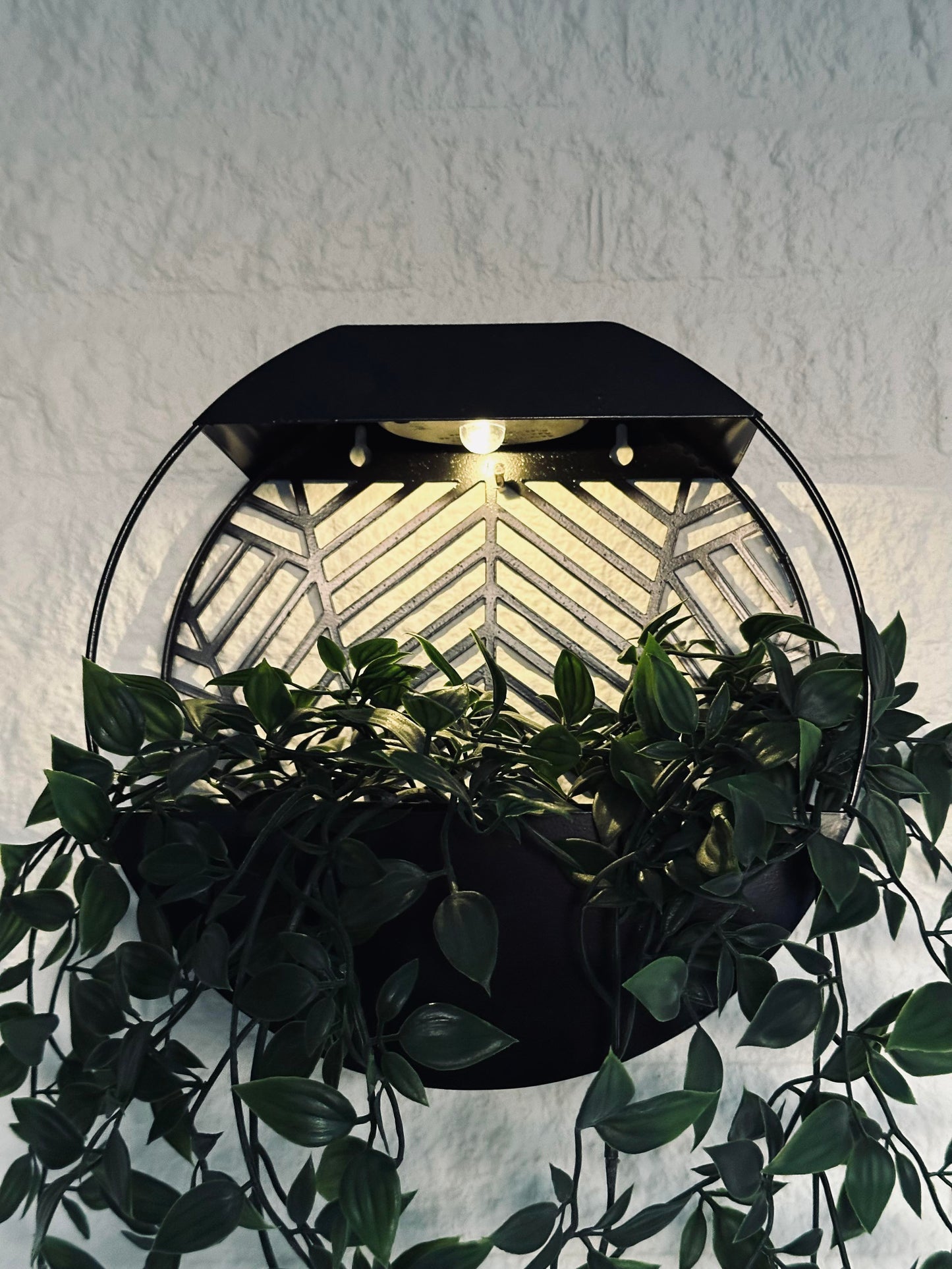 Væghængt potte m.Solar