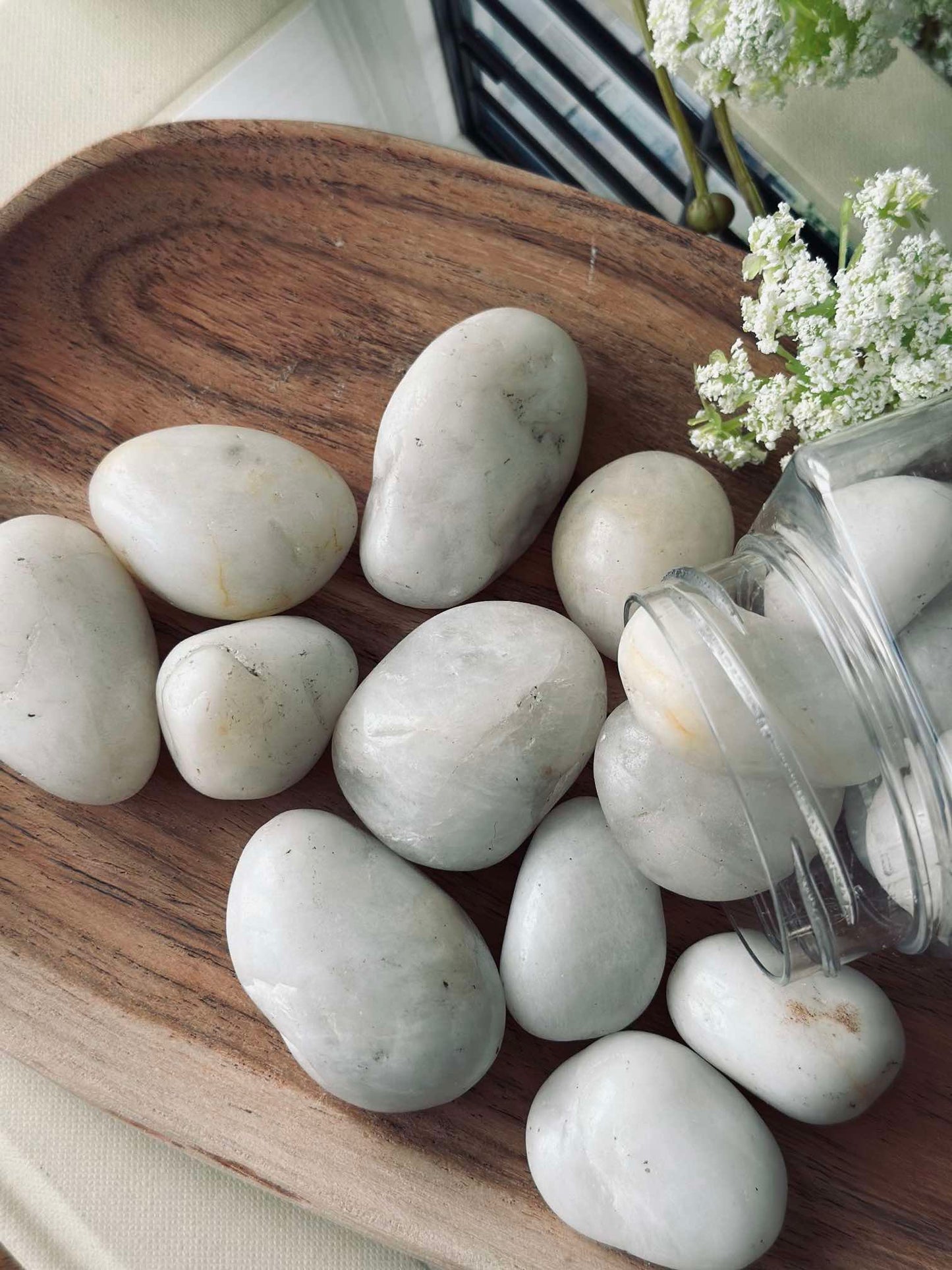 Sten til dekoration - 850 gram MIX white