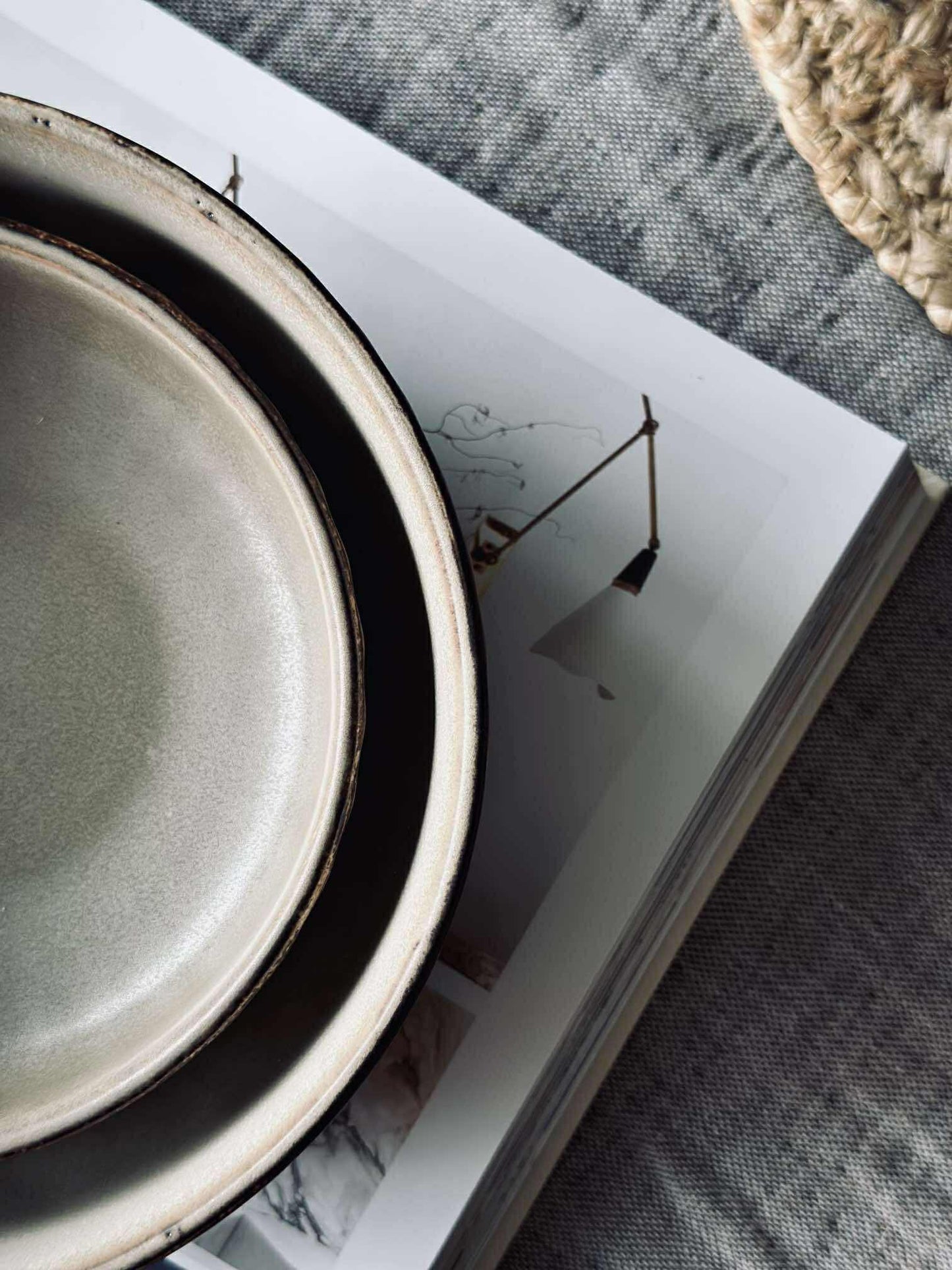 Skål VIGA strib stentøj - Mat brun 12cm