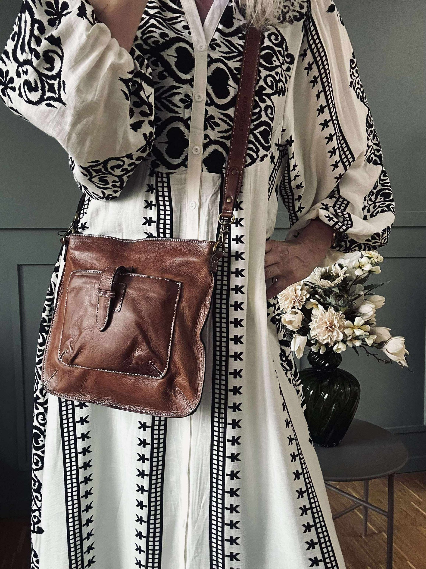 Crossover Lilia - Small walnut