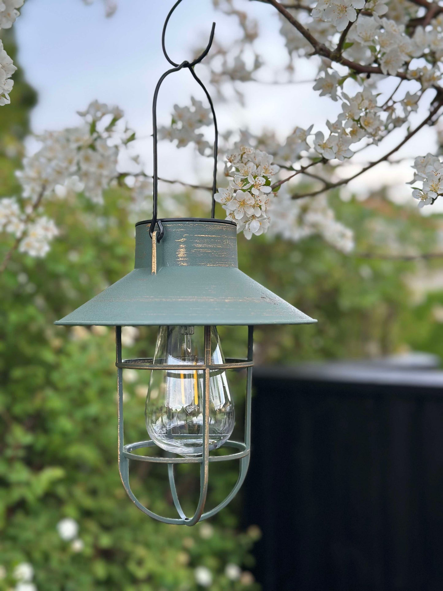 Solar lampe med ophæng - Grøn / guld