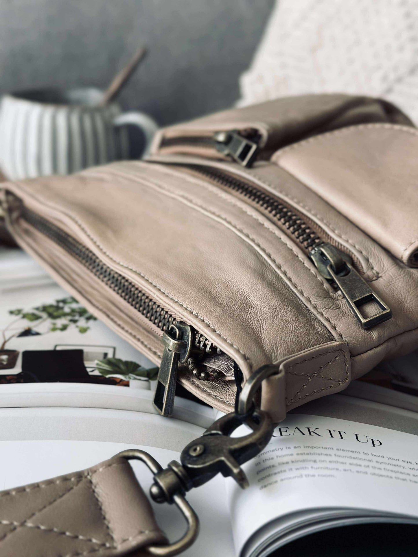 Crossbody LATTE - Ultra blød
