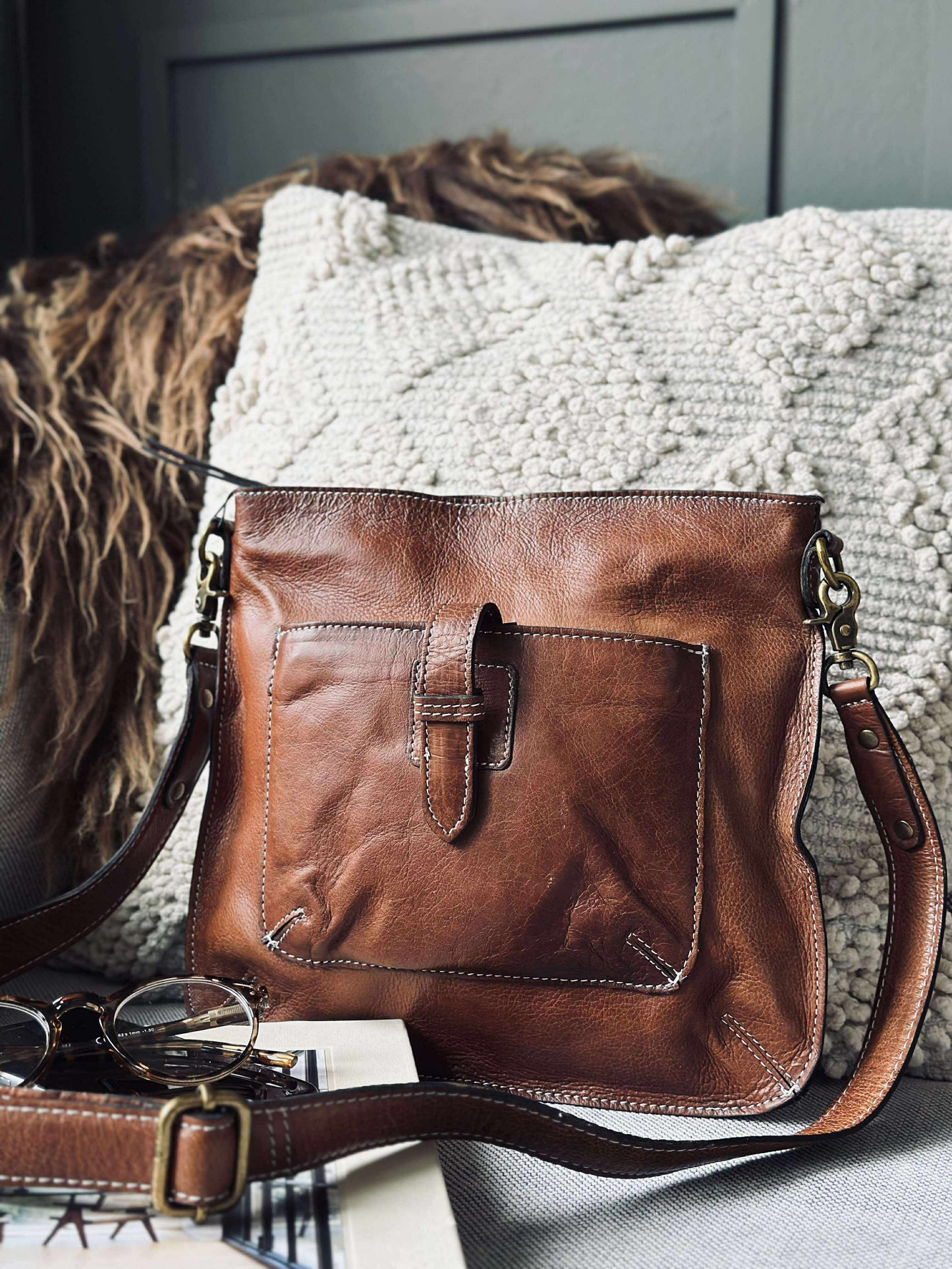 Crossover Lilia - Small walnut