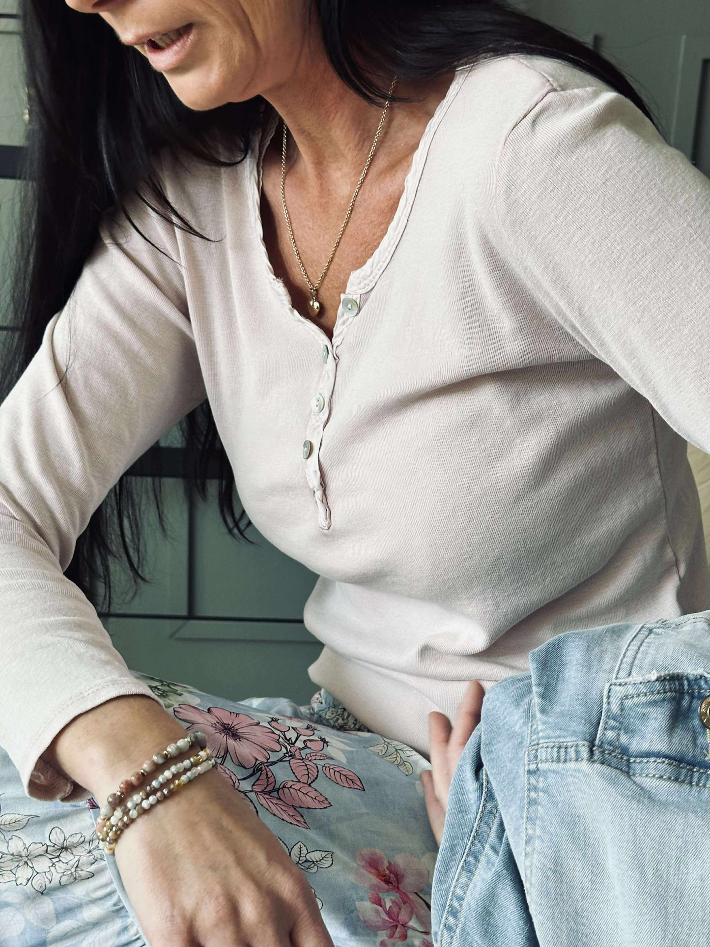 Basis bluse med knapper – Rose
