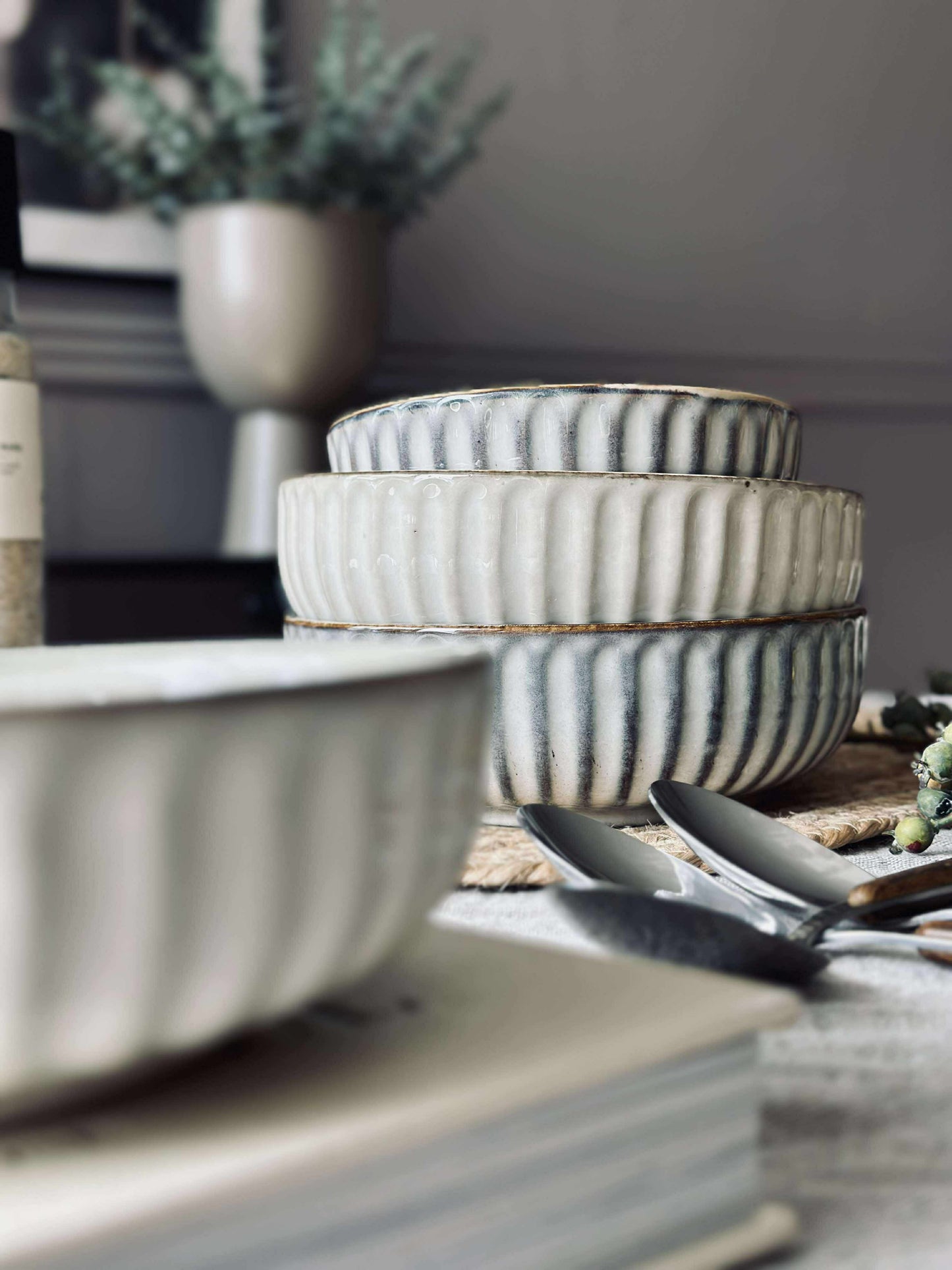 Skål VIGA strib stentøj - Sand 16cm