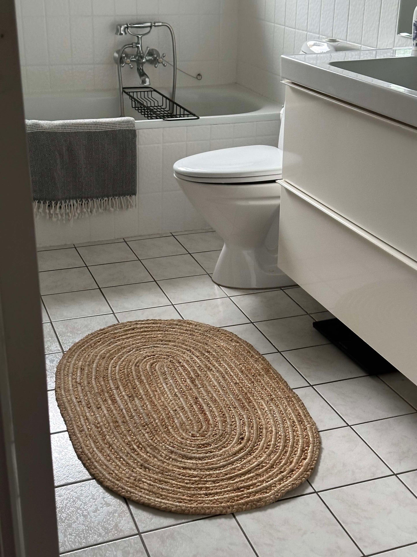 Jutetæppe i flet - Oval
