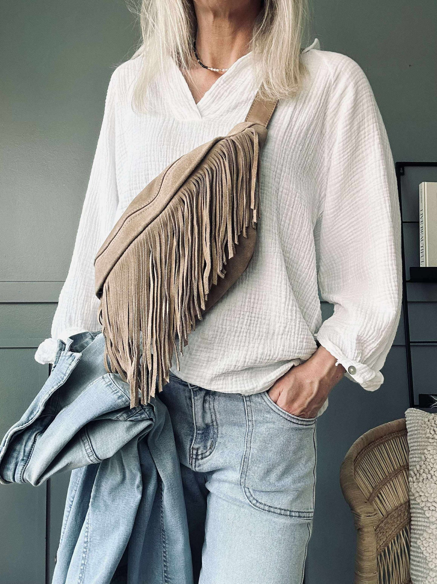 Bumbag med frynser - Sand