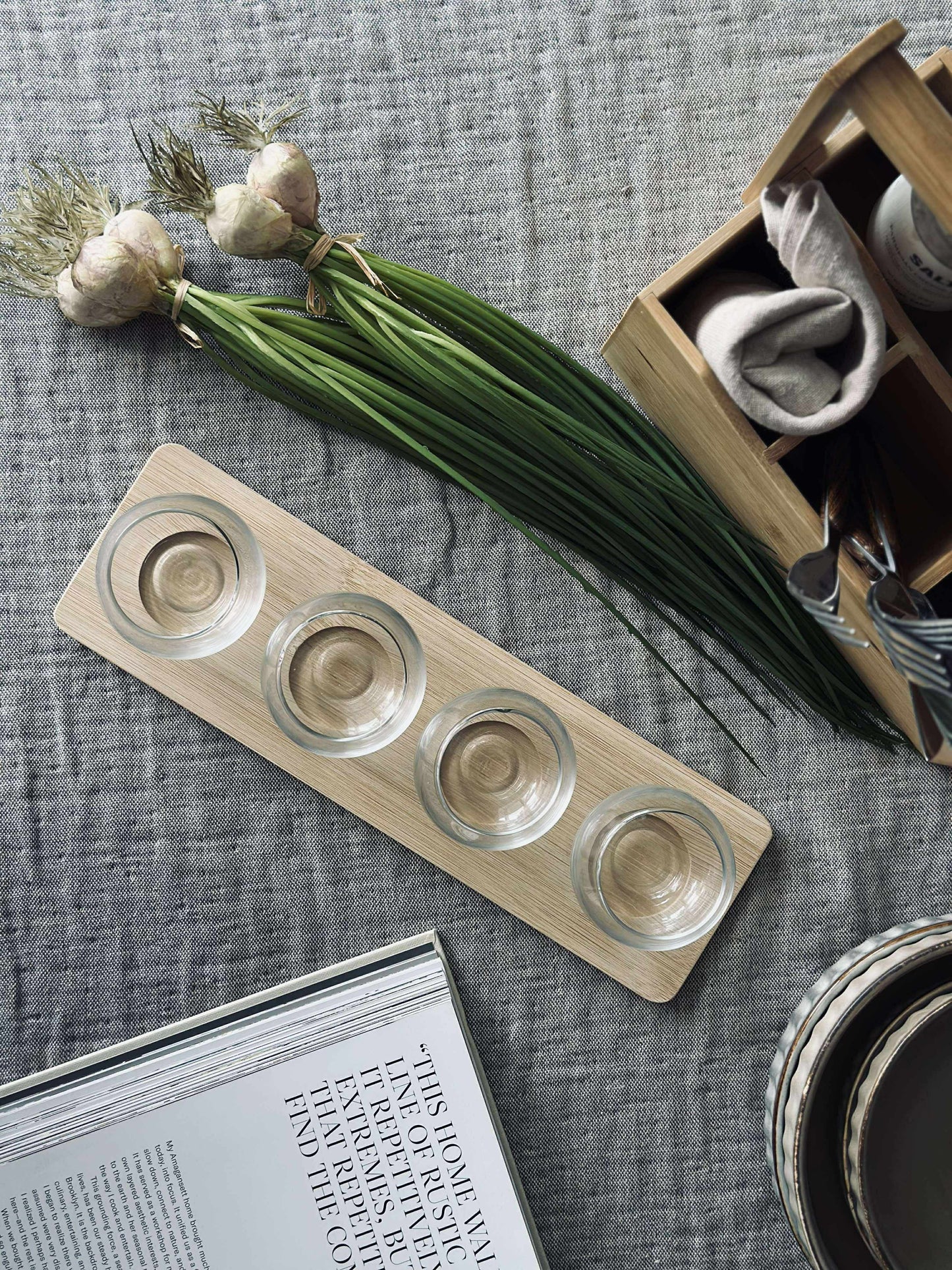 Tapas - 4 skåle og fad