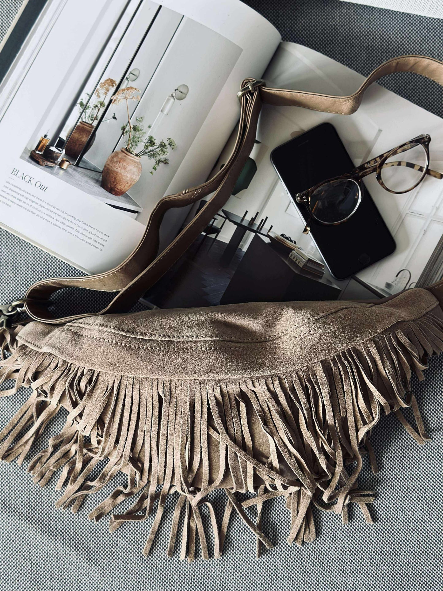 Bumbag med frynser - Sand