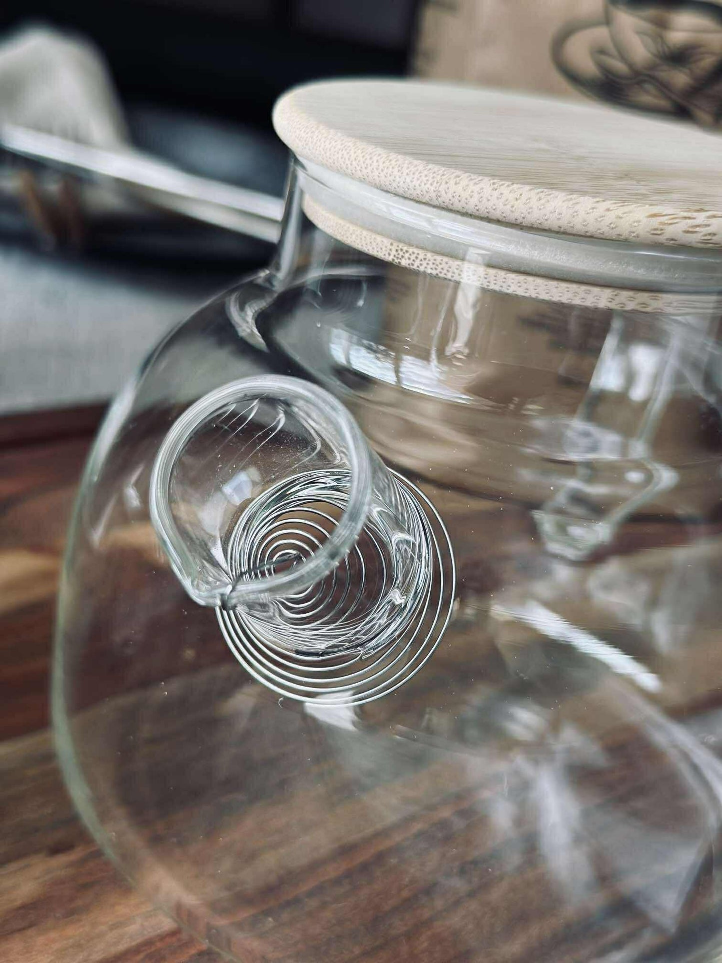 Tekande i glas