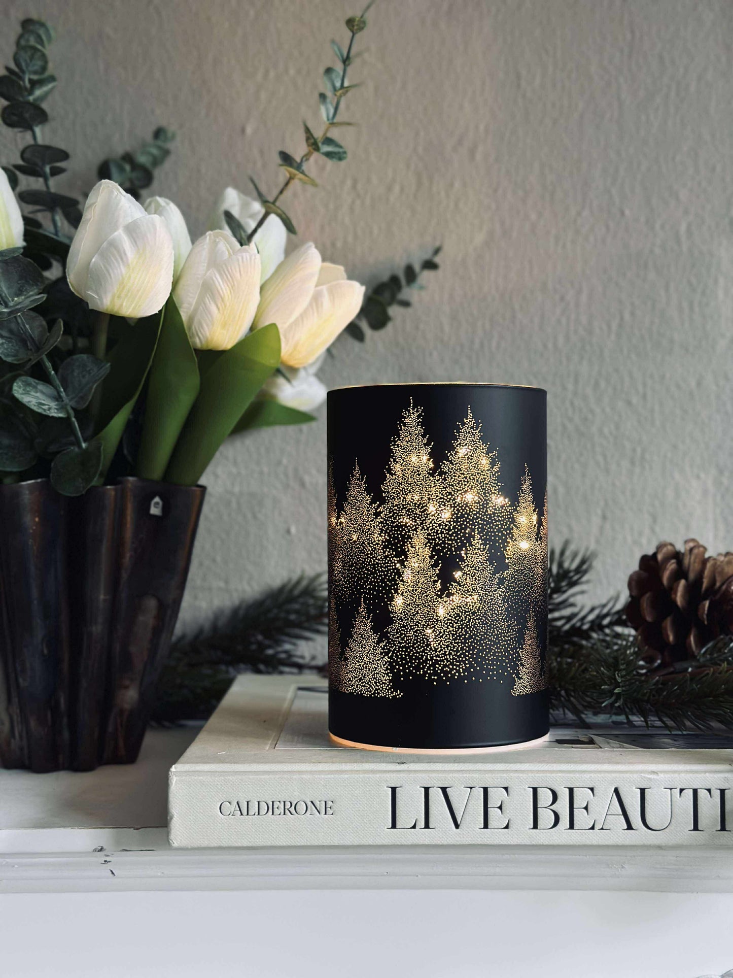 Lanterne med led lys - Black / gold
