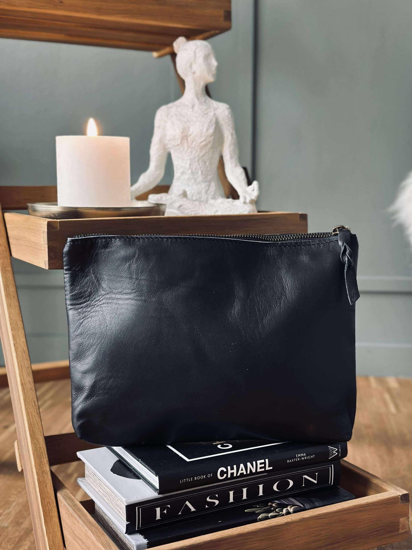Kosmetikpung / Clutch  - Black leather