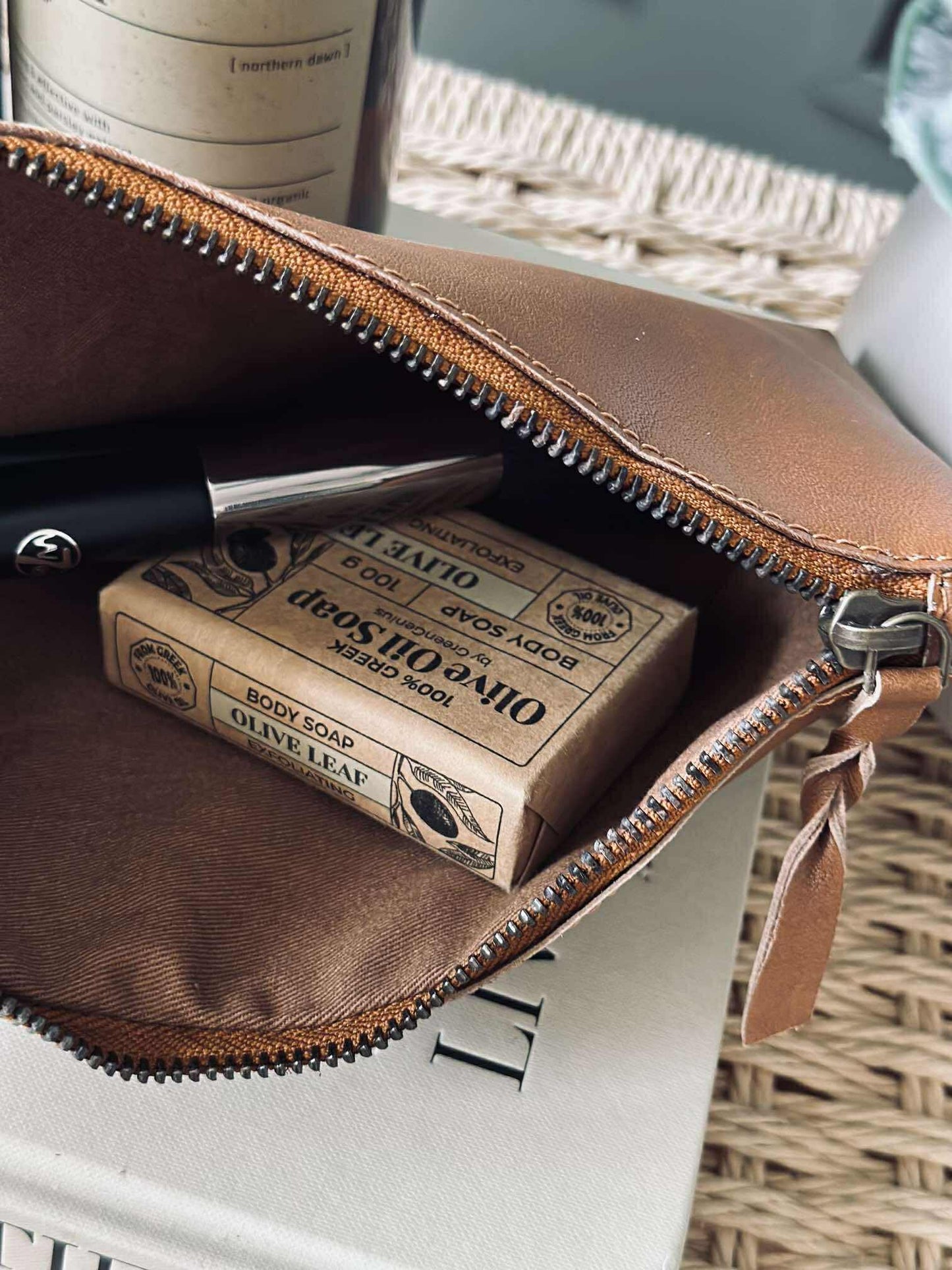 Kosmetikpung - Cognac leather