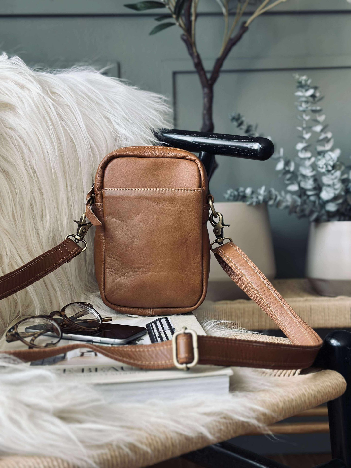 Mobiltaske Emma - Cognac