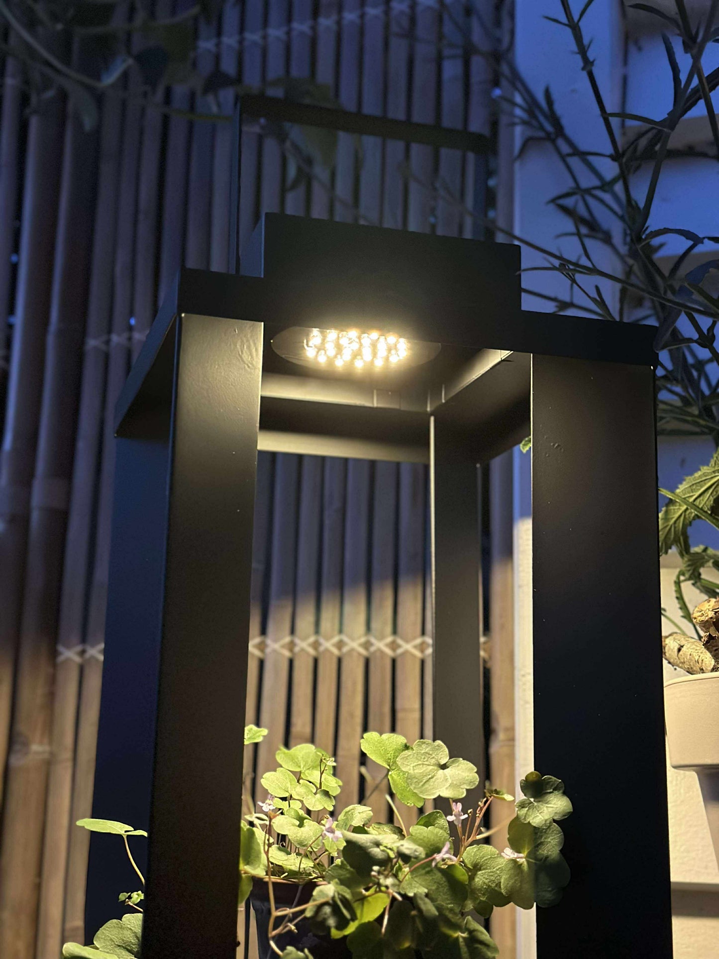 Lanterne LUX med solceller