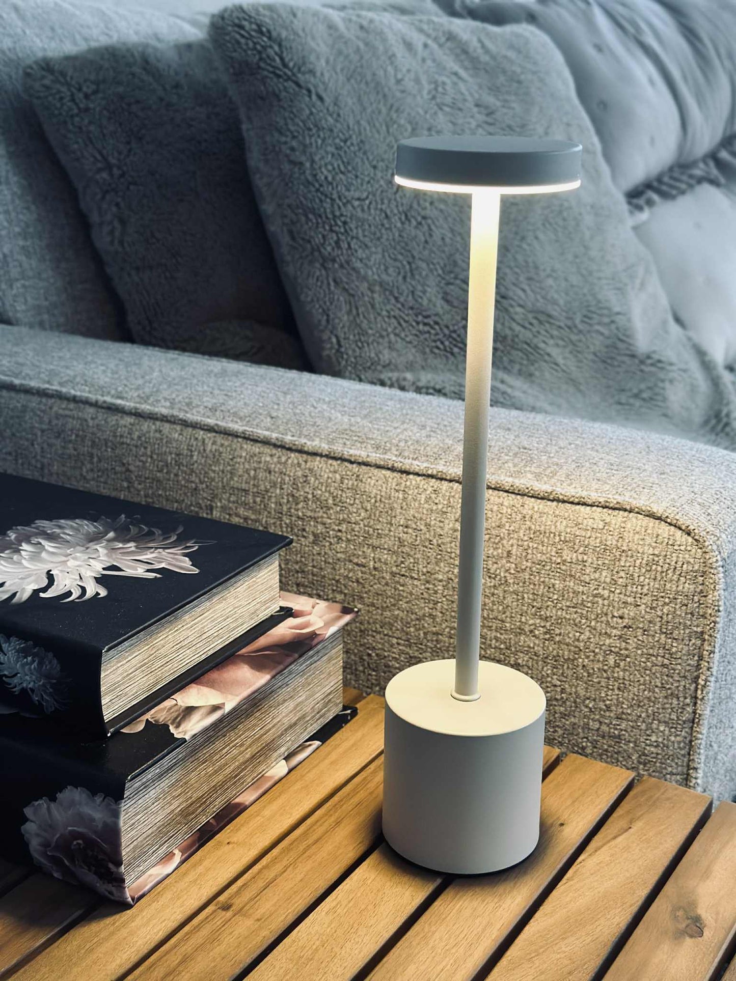 LED bordlampe KELLY Creme - genopladelig